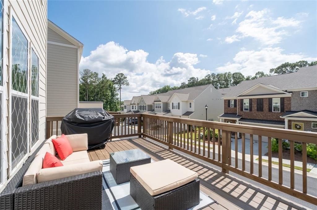 Woodstock, Georgia, 30189, United States, 3 Bedrooms Bedrooms, ,4 BathroomsBathrooms,Residential,For Sale,1848649