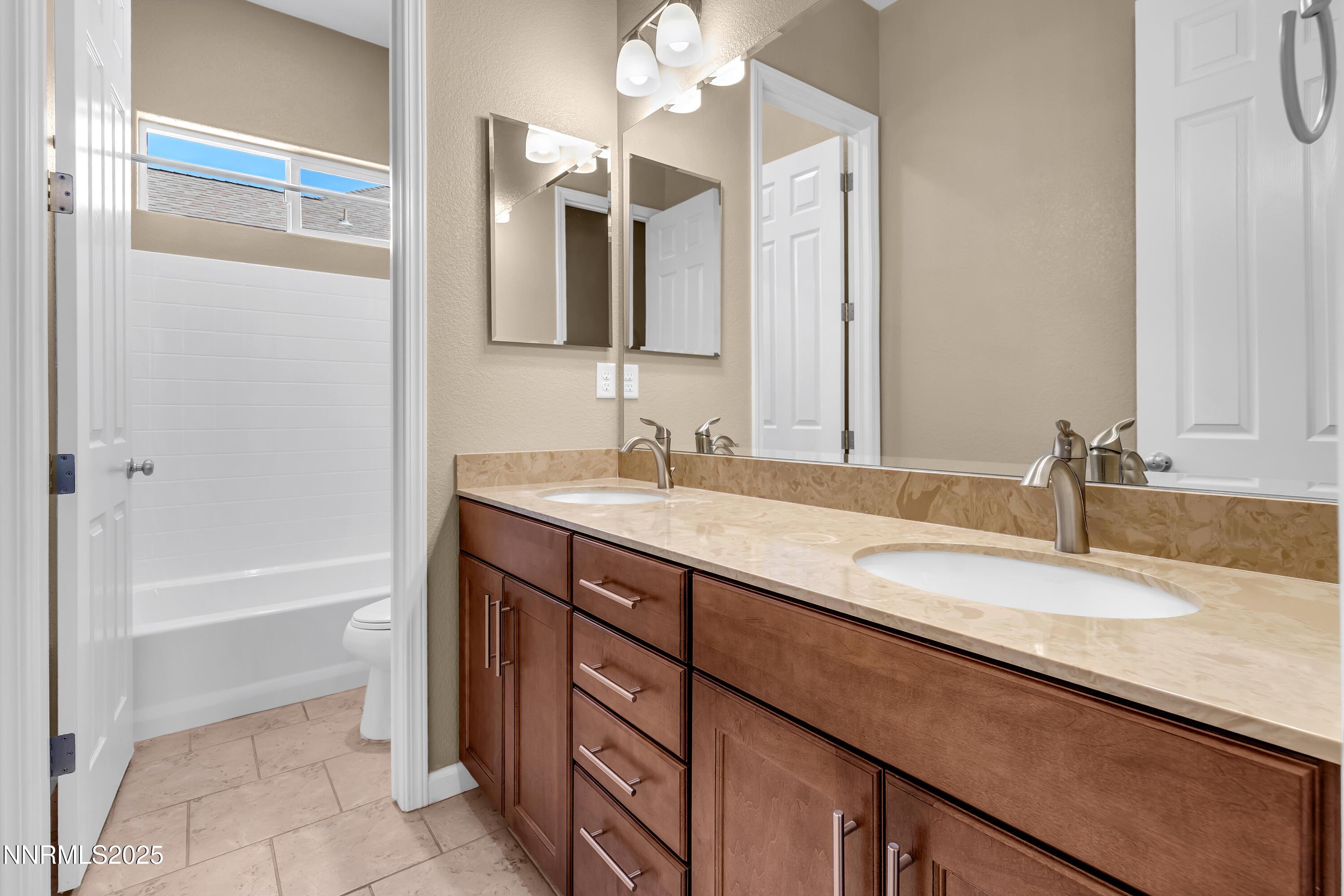Sparks, Nevada, 89441, United States, 3 Bedrooms Bedrooms, ,3 BathroomsBathrooms,Residential,For Sale,1919835