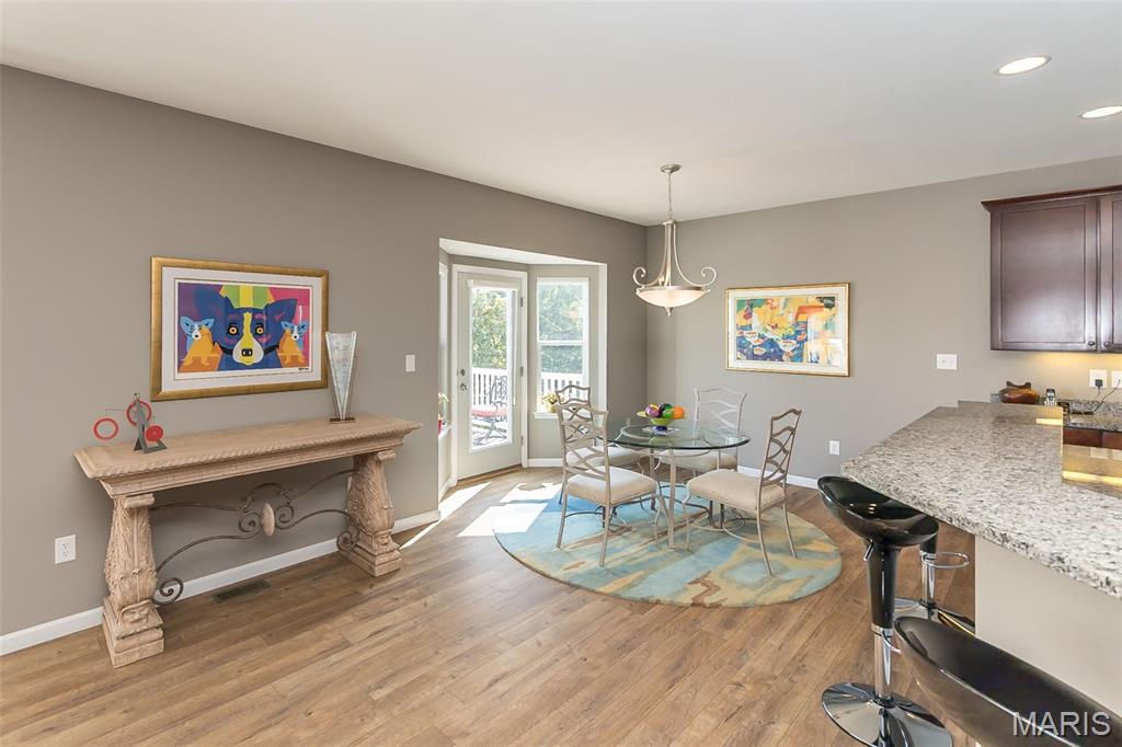 Mehlville, Missouri, 63128, United States, 3 Bedrooms Bedrooms, ,3 BathroomsBathrooms,Residential,For Sale,1966938