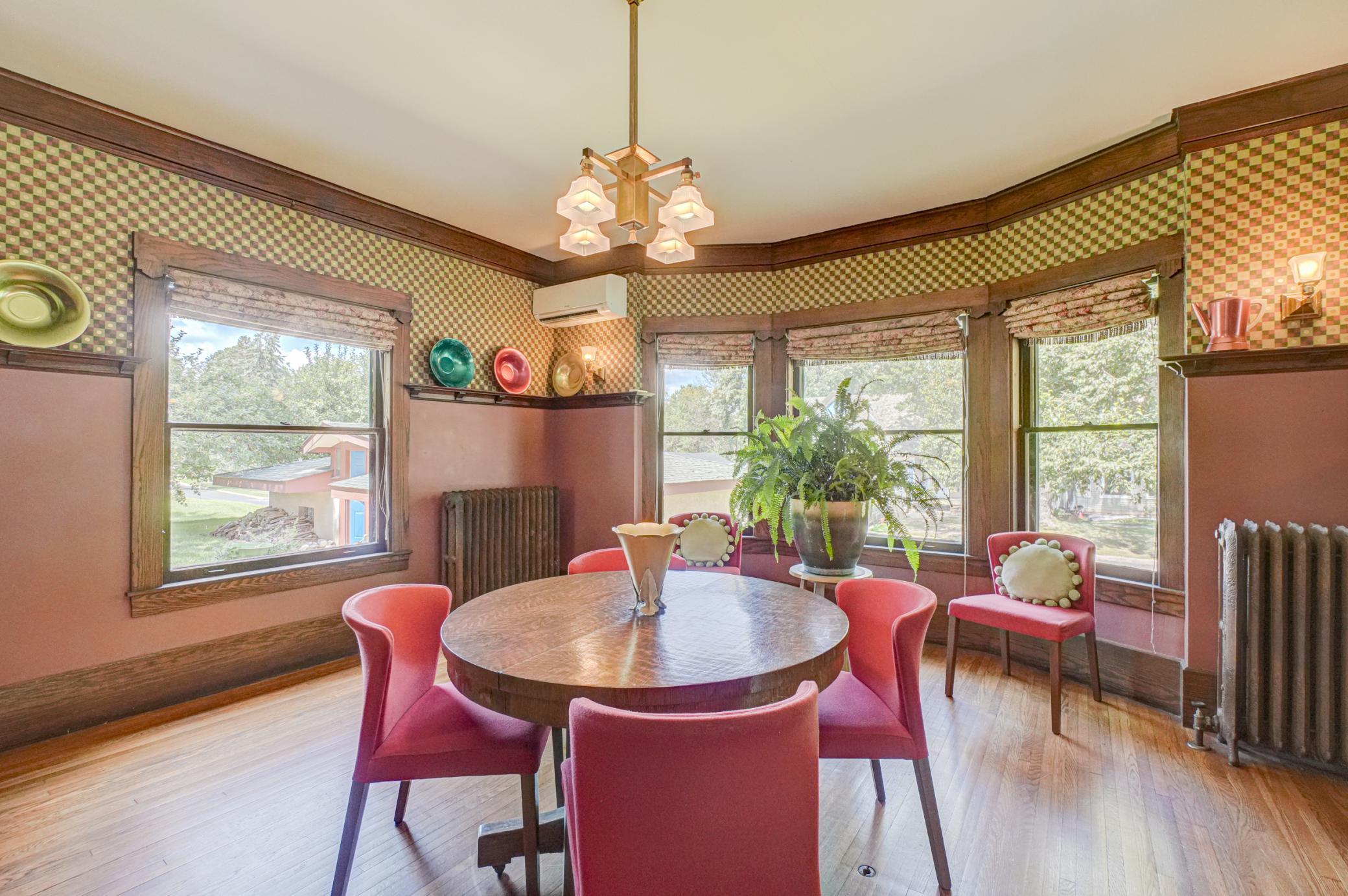 Stillwater, Minnesota, 55082, United States, 4 Bedrooms Bedrooms, ,2 BathroomsBathrooms,Residential,For Sale,1916942