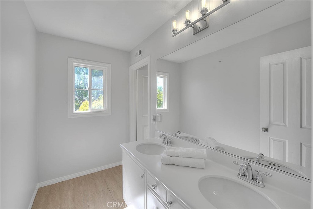 Irvine, California, 92602, United States, 4 Bedrooms Bedrooms, ,3 BathroomsBathrooms,Residential,For Sale,2030322