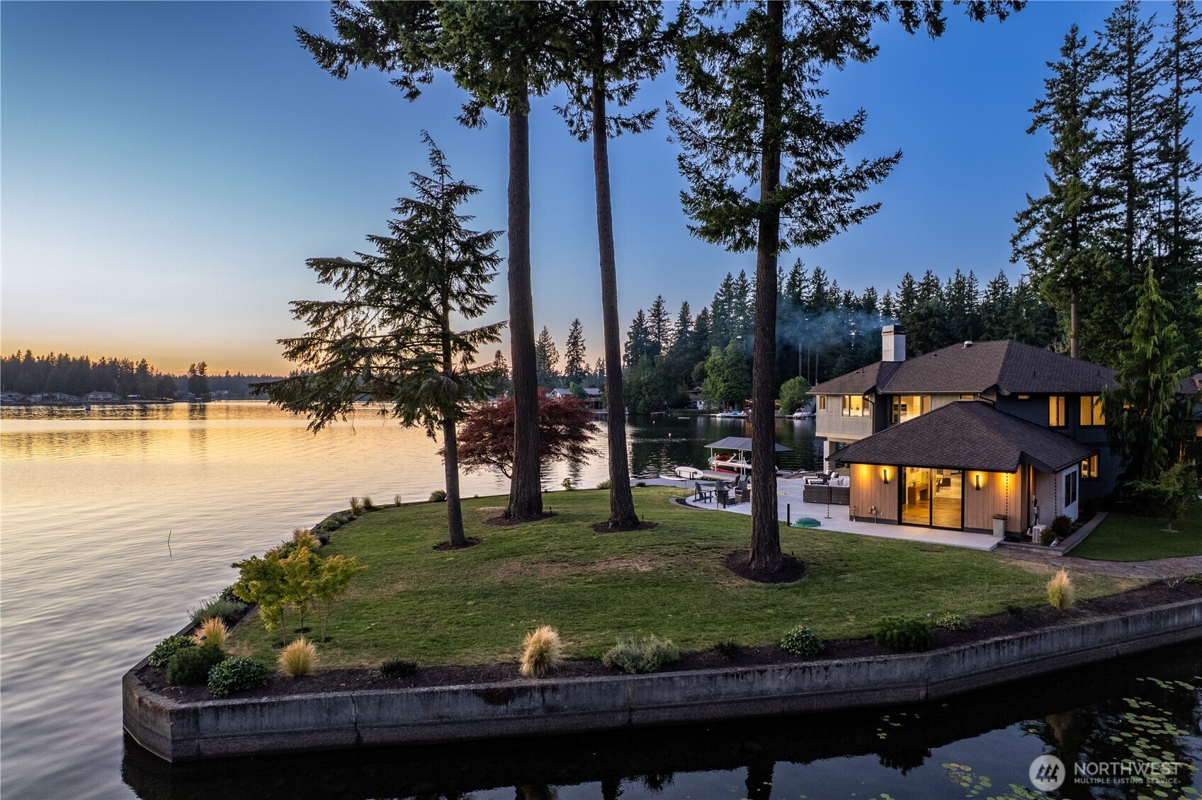 Black Diamond, Washington, 98010, United States, 4 Bedrooms Bedrooms, ,2 BathroomsBathrooms,Residential,For Sale,1902015
