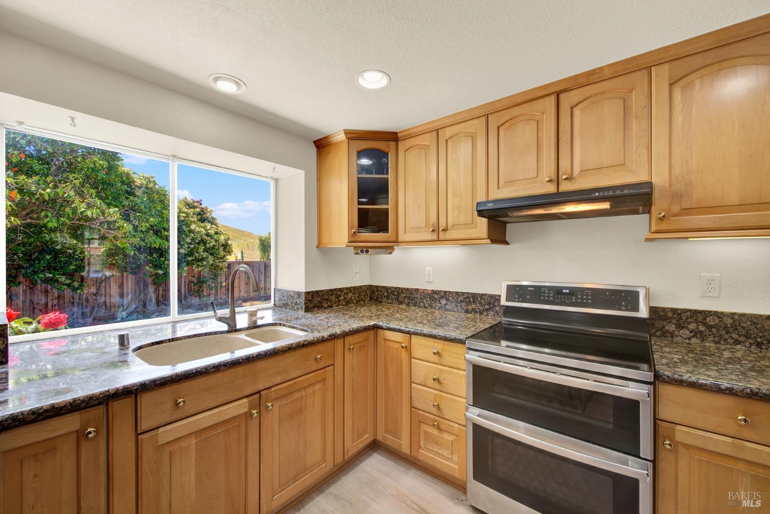 Fairfield, California, 94534, United States, 4 Bedrooms Bedrooms, ,3 BathroomsBathrooms,Residential,For Sale,1827748