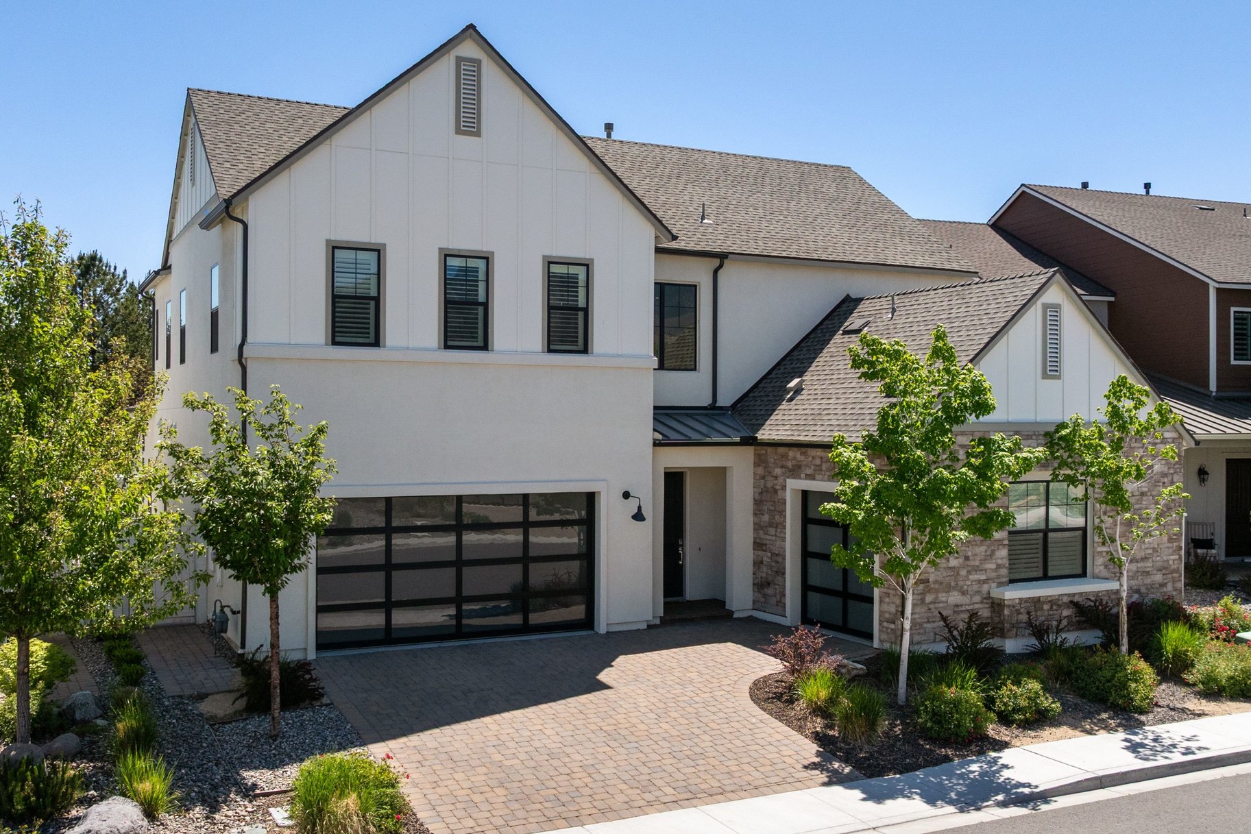  Custom 5-Bedroom Home on a Premium Lot in Rancharrah - 物件實景