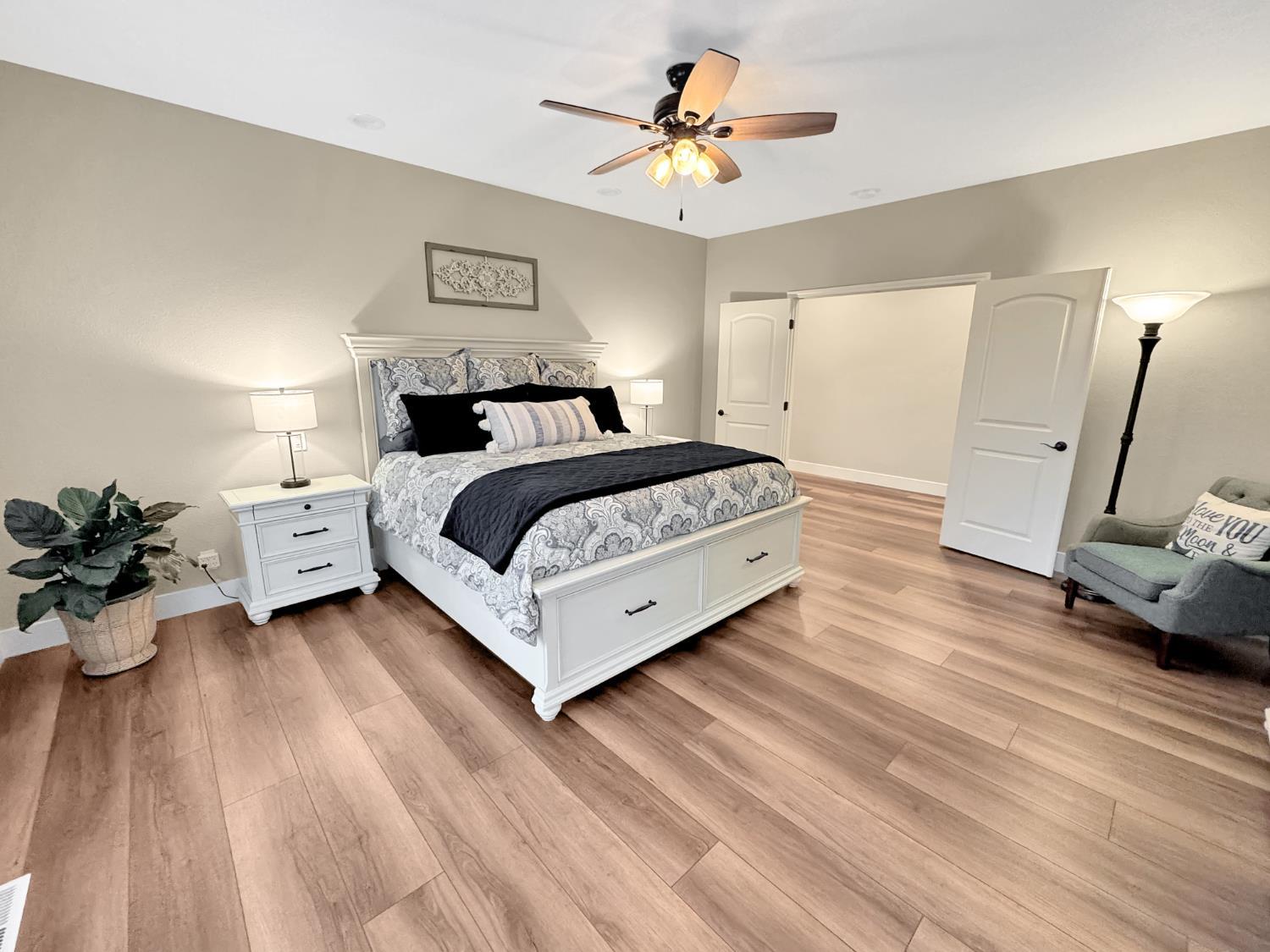 Colfax, California, 95713, United States, 5 Bedrooms Bedrooms, ,3 BathroomsBathrooms,Residential,For Sale,2002832