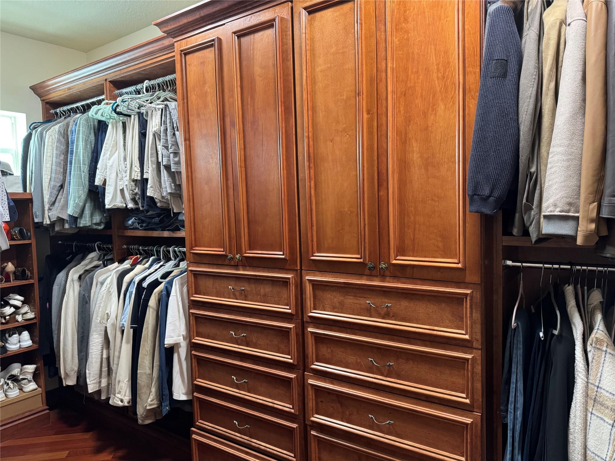 Delray Beach, Florida, 33445, United States, 4 Bedrooms Bedrooms, ,4 BathroomsBathrooms,Residential,For Sale,1977426