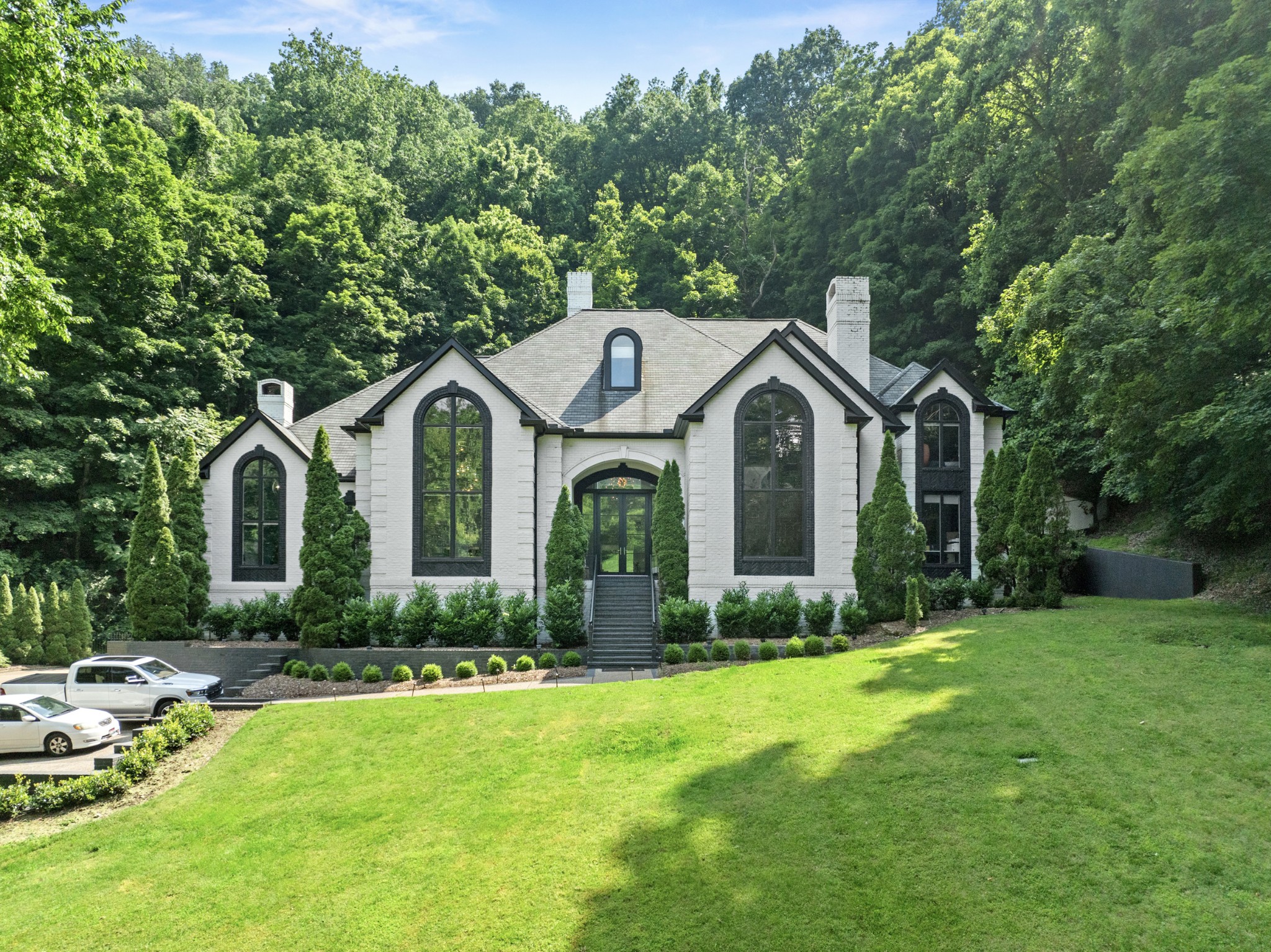 Nashville, Tennessee, 37215, United States, 5 Bedrooms Bedrooms, ,11 BathroomsBathrooms,Residential,For Sale,1885456