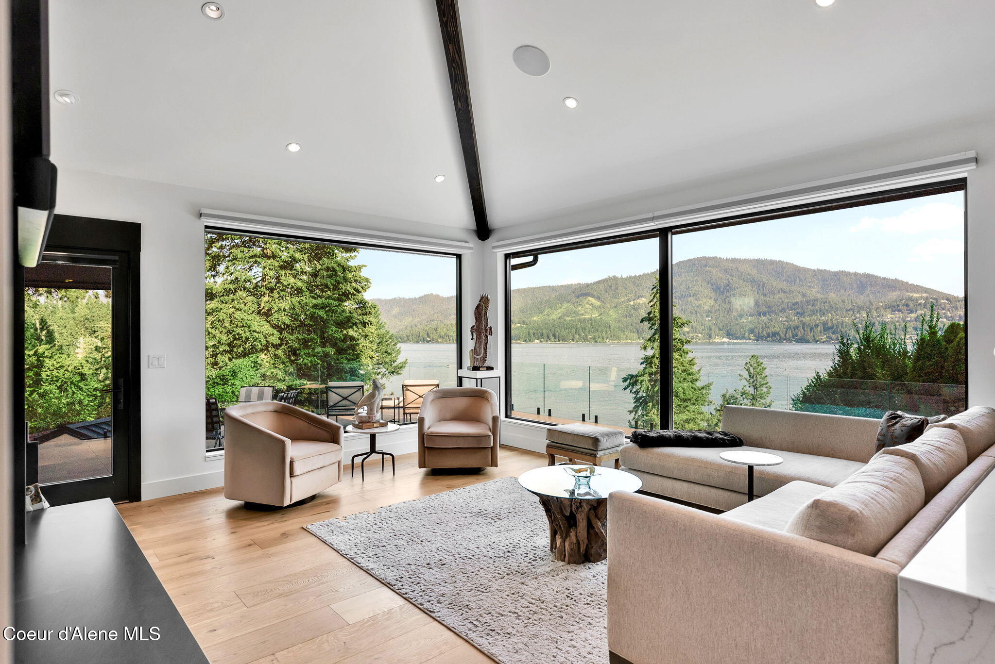 Hayden Lake, Idaho, 83835, United States, 4 Bedrooms Bedrooms, ,4 BathroomsBathrooms,Residential,For Sale,1983498