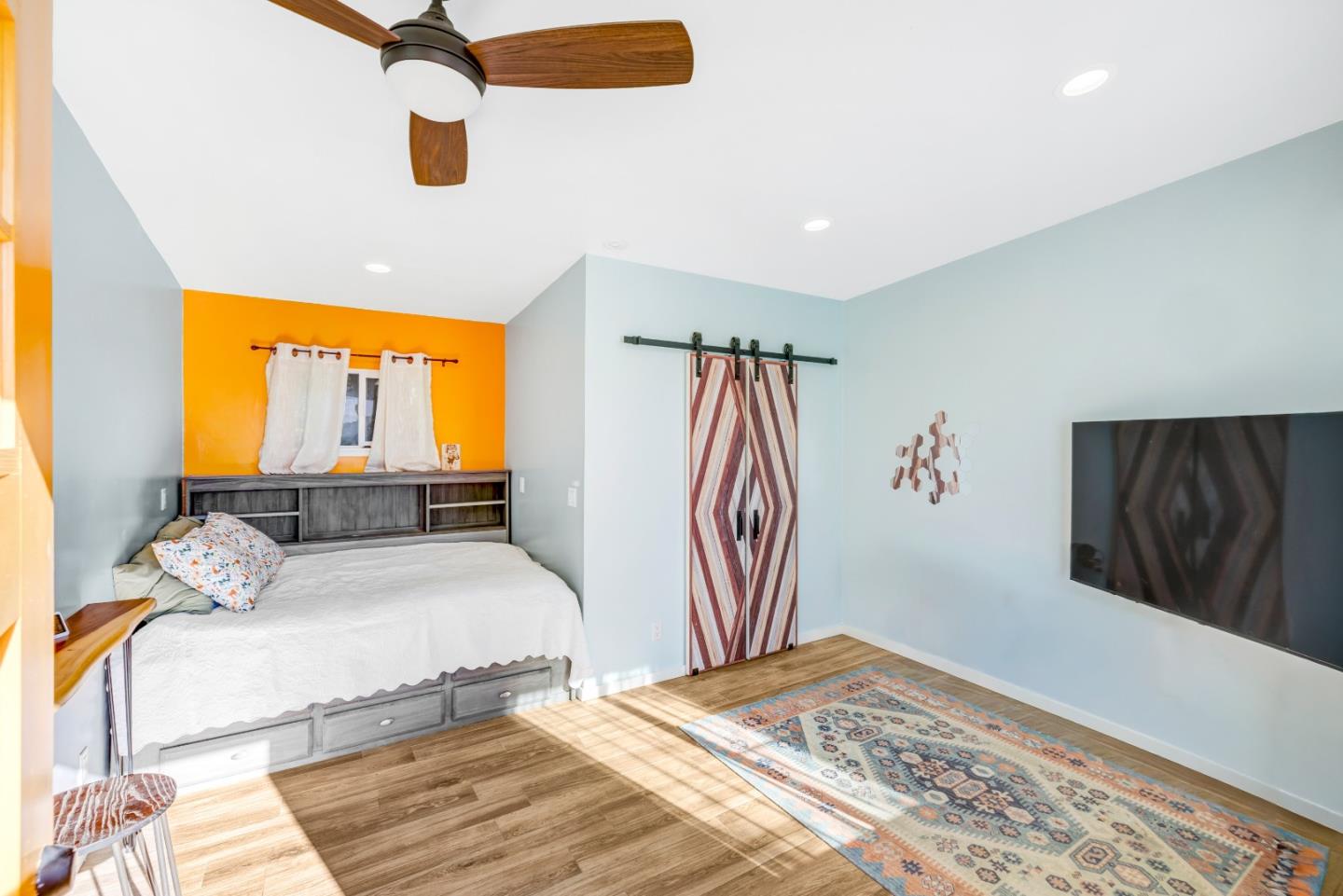 Pacific Grove, California, 93950, United States, 3 Bedrooms Bedrooms, ,2 BathroomsBathrooms,Residential,For Sale,1999669