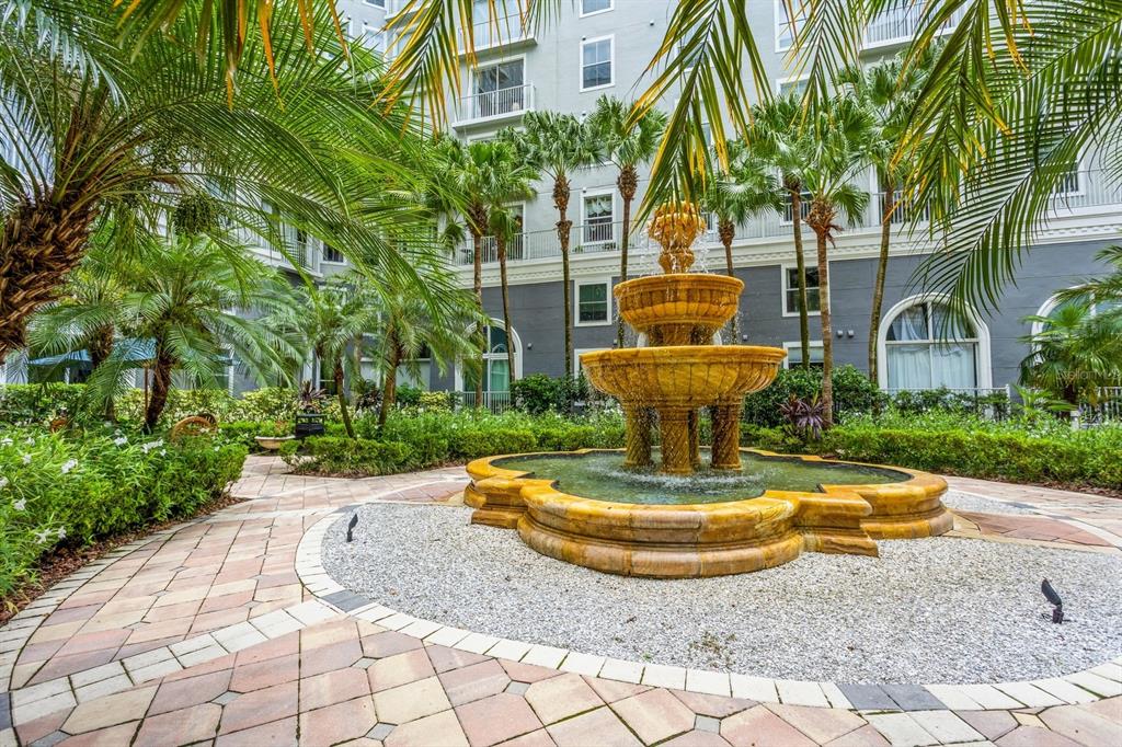 Tampa, Florida, 33602, United States, 2 Bedrooms Bedrooms, ,2 BathroomsBathrooms,Residential,For Sale,1901448