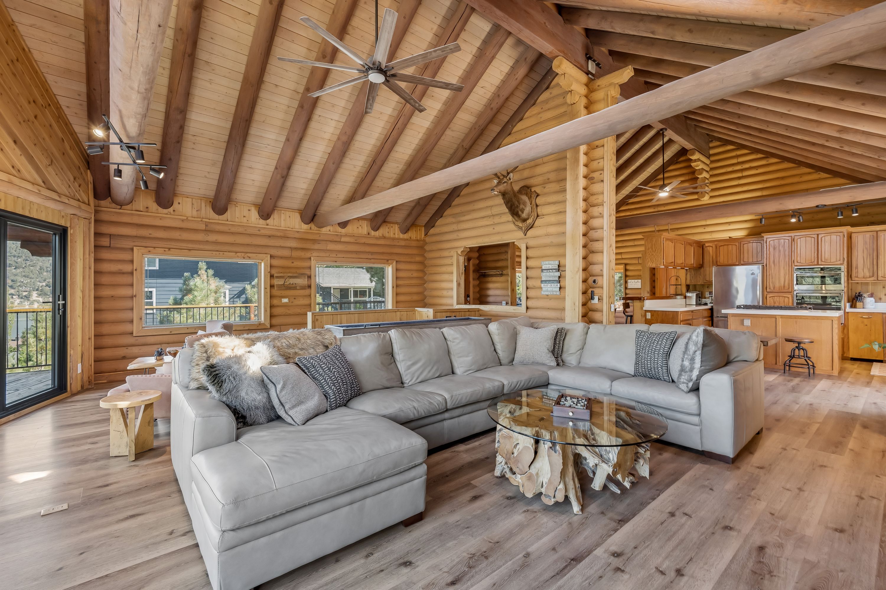  38595 Talbot Drive, Big Bear Lake, CA 92315 - 物件實景