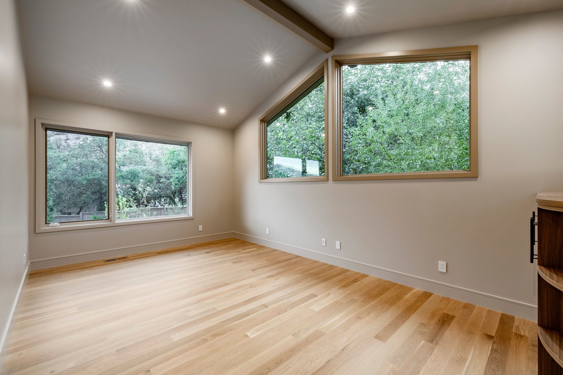  Mid-Century Modern. Perfected. - 物件實景