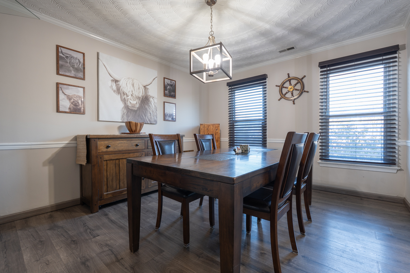 Virginia Beach, Virginia, 23454, United States, 4 Bedrooms Bedrooms, ,3 BathroomsBathrooms,Residential,For Sale,2006012