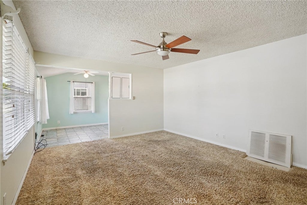 Lakewood, California, 90715, United States, 3 Bedrooms Bedrooms, ,1 BathroomBathrooms,Residential,For Sale,1988216