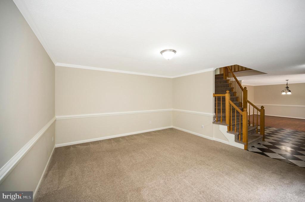 Stafford, Virginia, 22554, United States, 5 Bedrooms Bedrooms, ,4 BathroomsBathrooms,Residential,For Sale,1938309