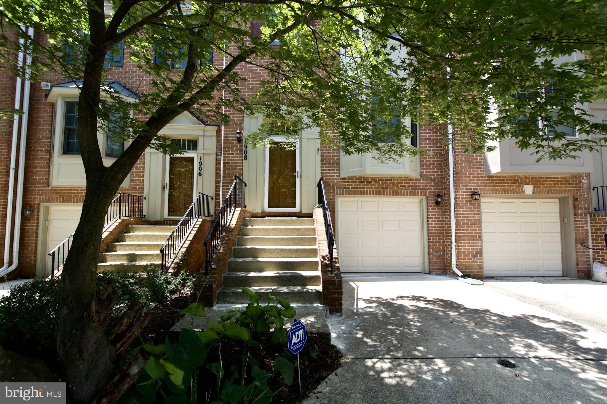 Silver Spring, Maryland, 20902, United States, 3 Bedrooms Bedrooms, ,3 BathroomsBathrooms,Residential,For Sale,1916532