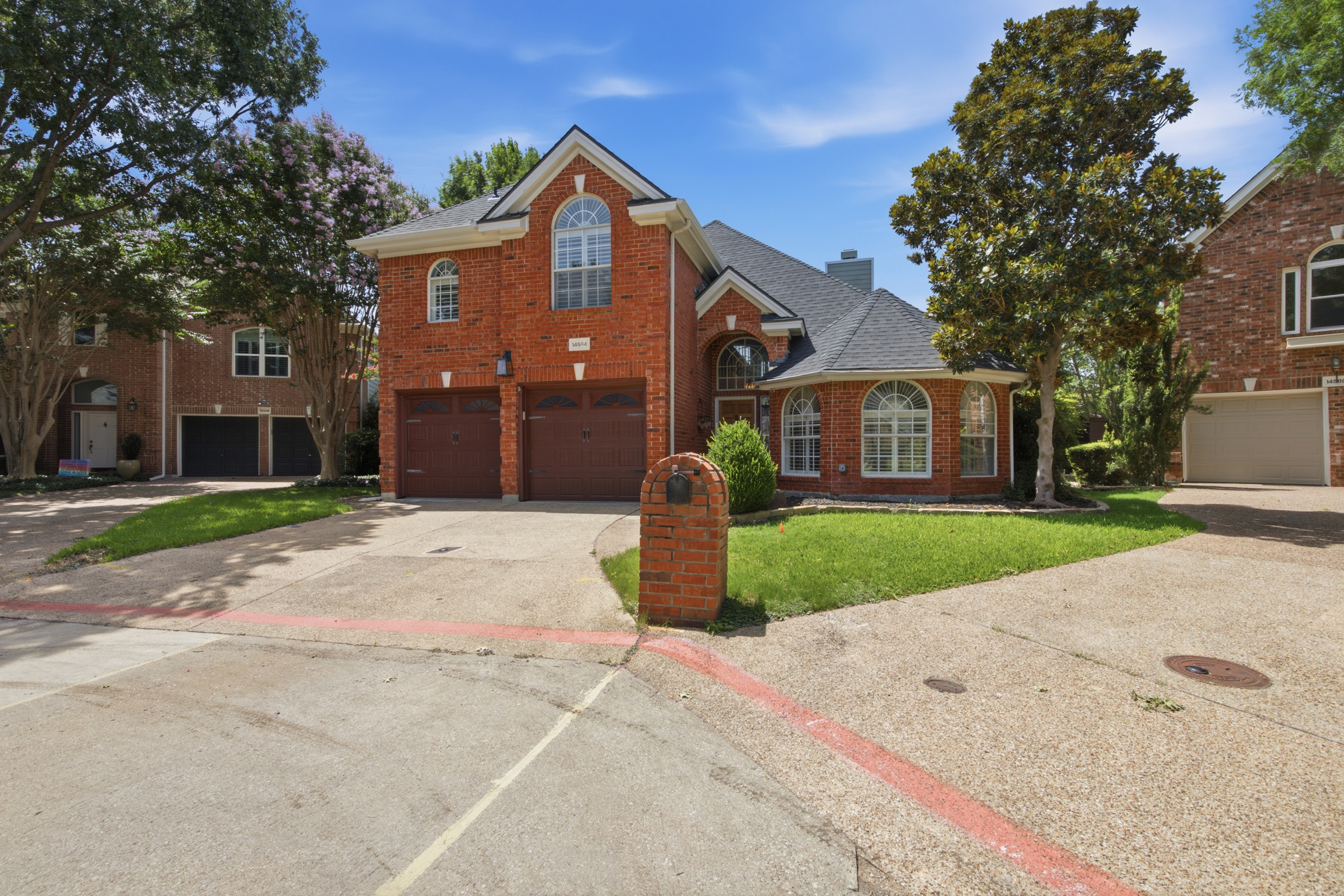  Updated Addison Gem  3 Beds + Game Room  Low-Maintenance Living - 物件實景