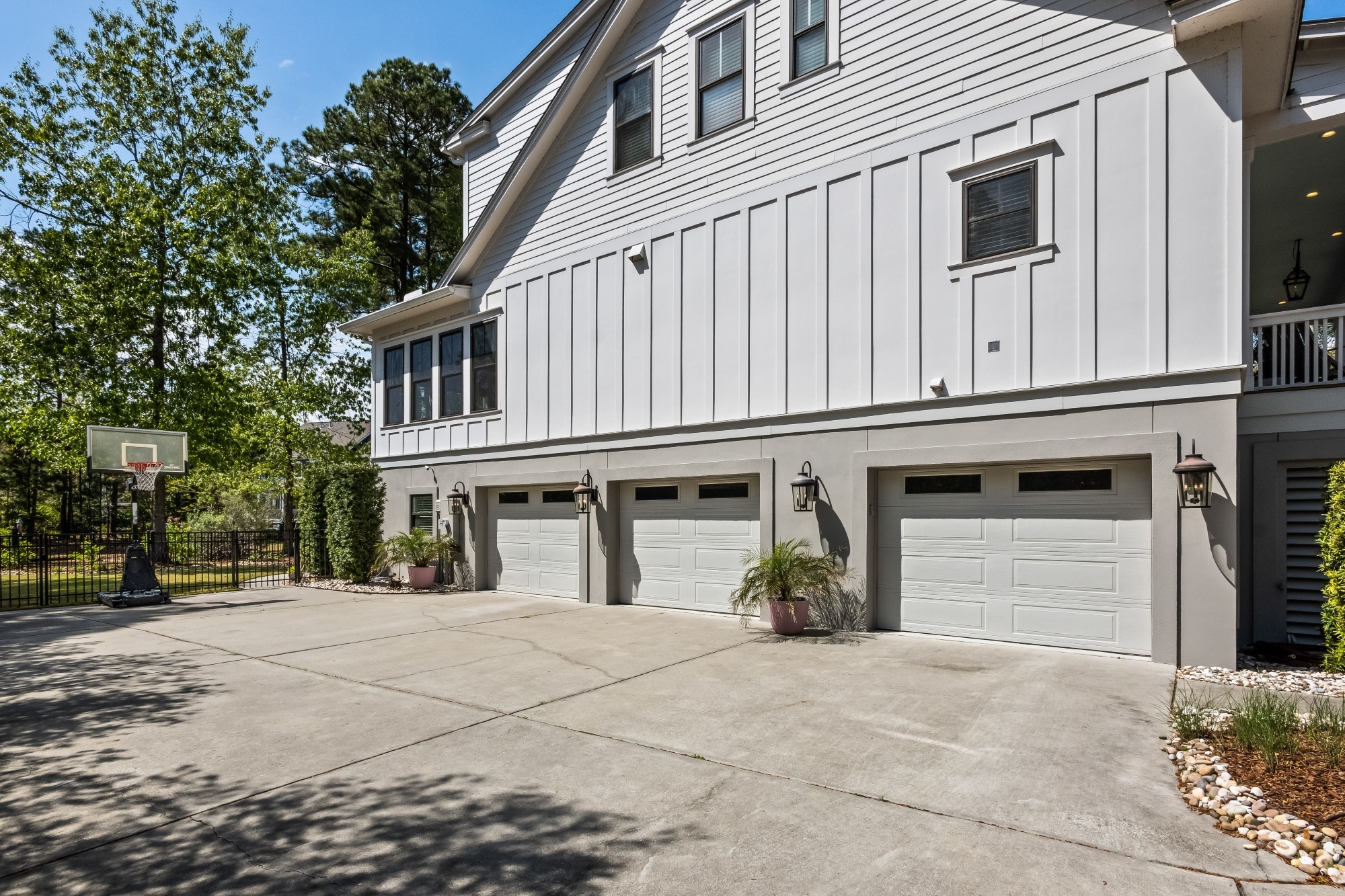  2120 Malcolm Road - 物件實景