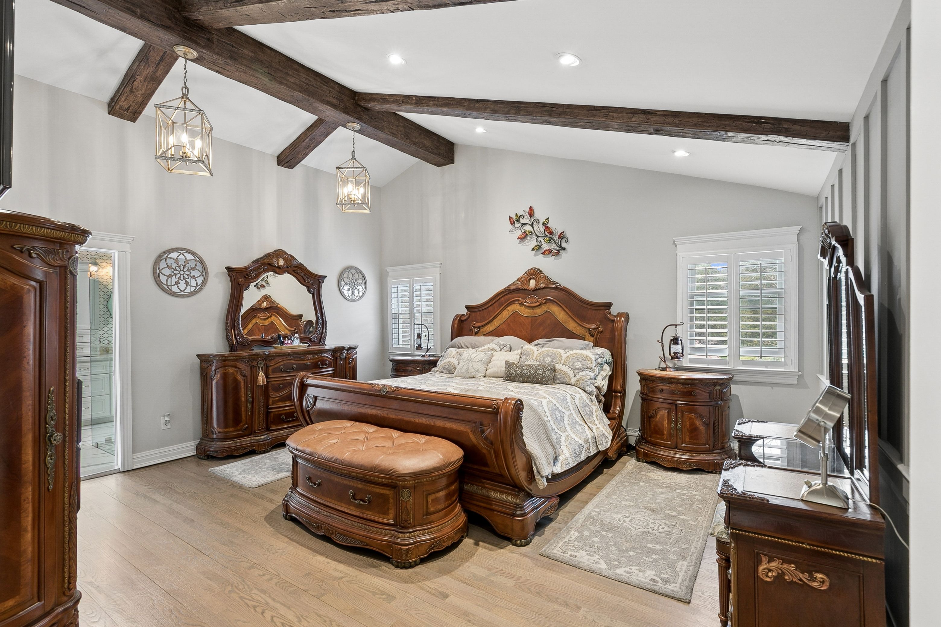  70 Laurel Court, Laurel Hollow, NY 11791 - 物件實景
