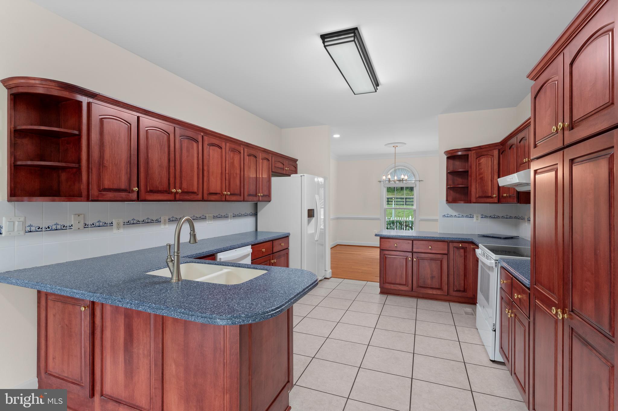 Reva, Virginia, 22735, United States, 4 Bedrooms Bedrooms, ,4 BathroomsBathrooms,Residential,For Sale,1983149