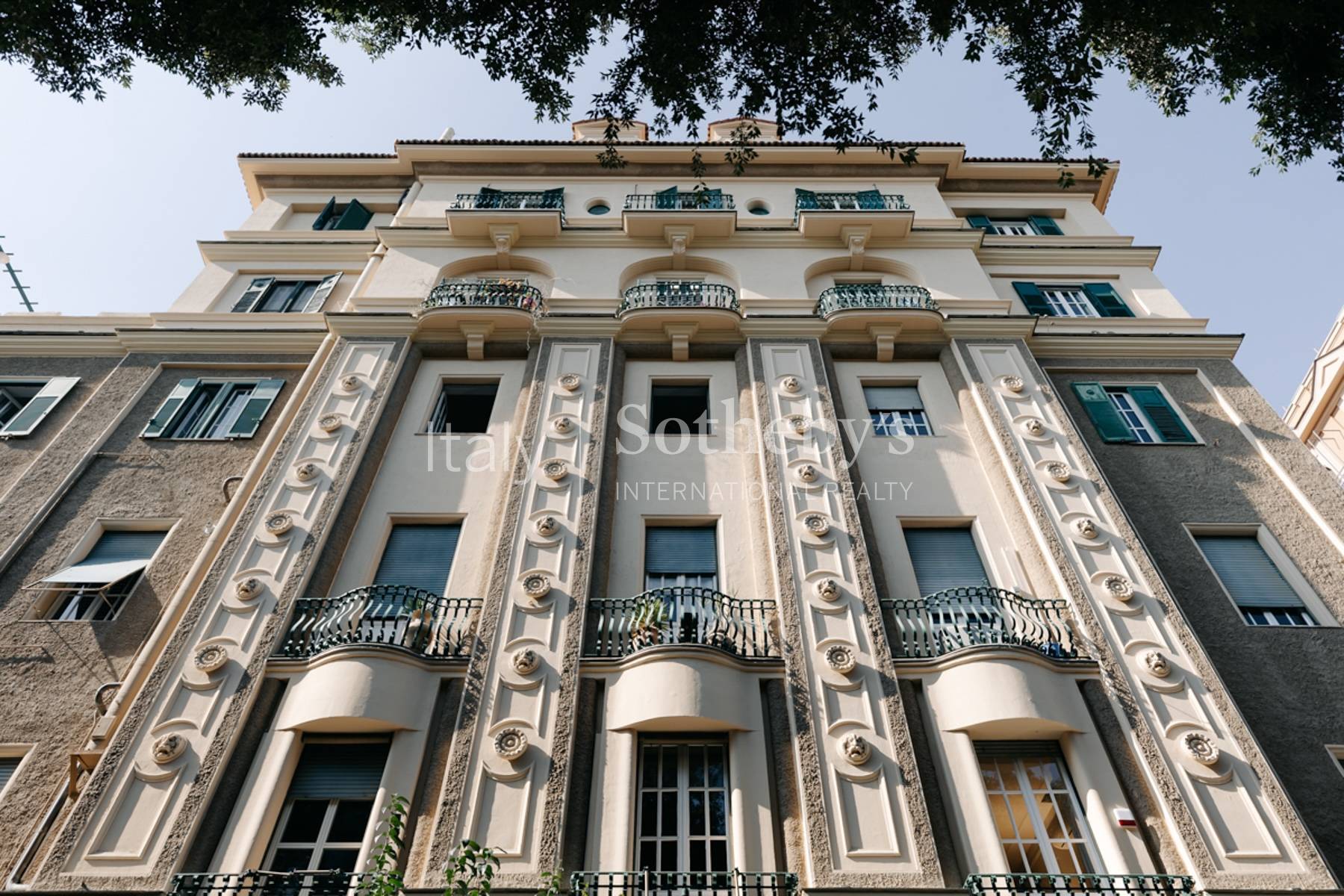  Elegant Liberty-Style Apartment on Via Monte Zebio - 物件實景