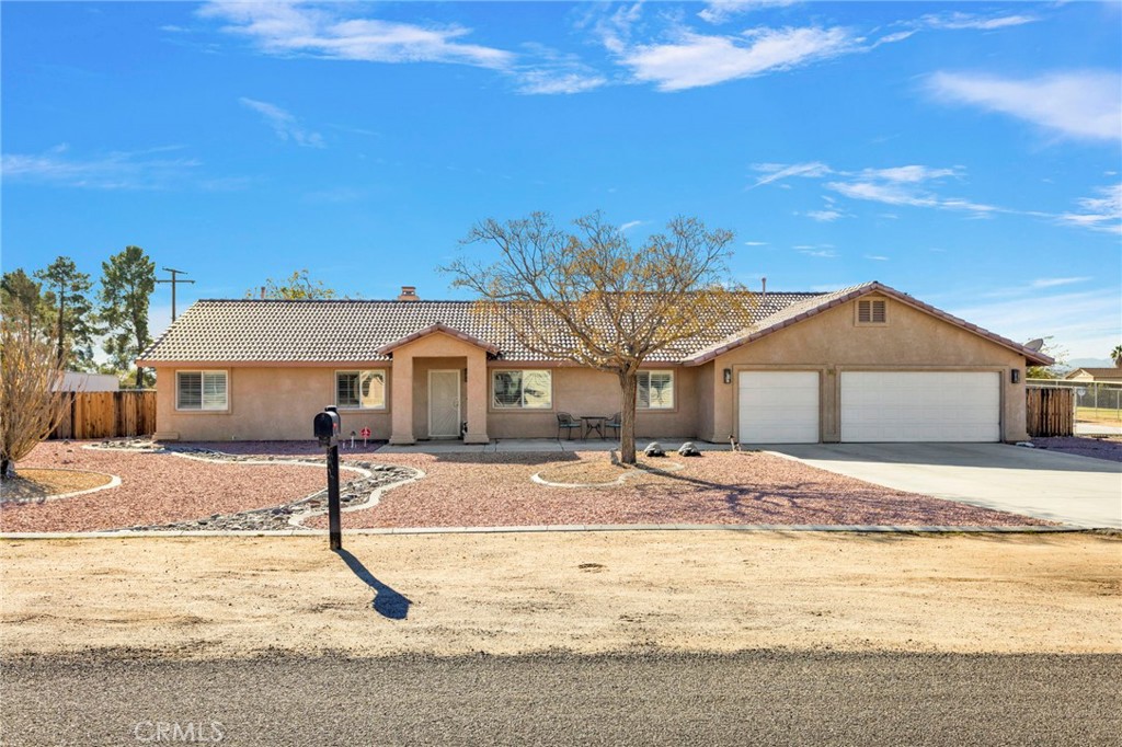 Apple Valley, California, 92307, United States, 4 Bedrooms Bedrooms, ,2 BathroomsBathrooms,Residential,For Sale,2002062