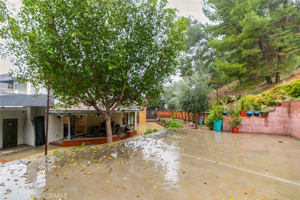 Granada Hills, California, 91344, United States, 4 Bedrooms Bedrooms, ,3 BathroomsBathrooms,Residential,For Sale,1993417