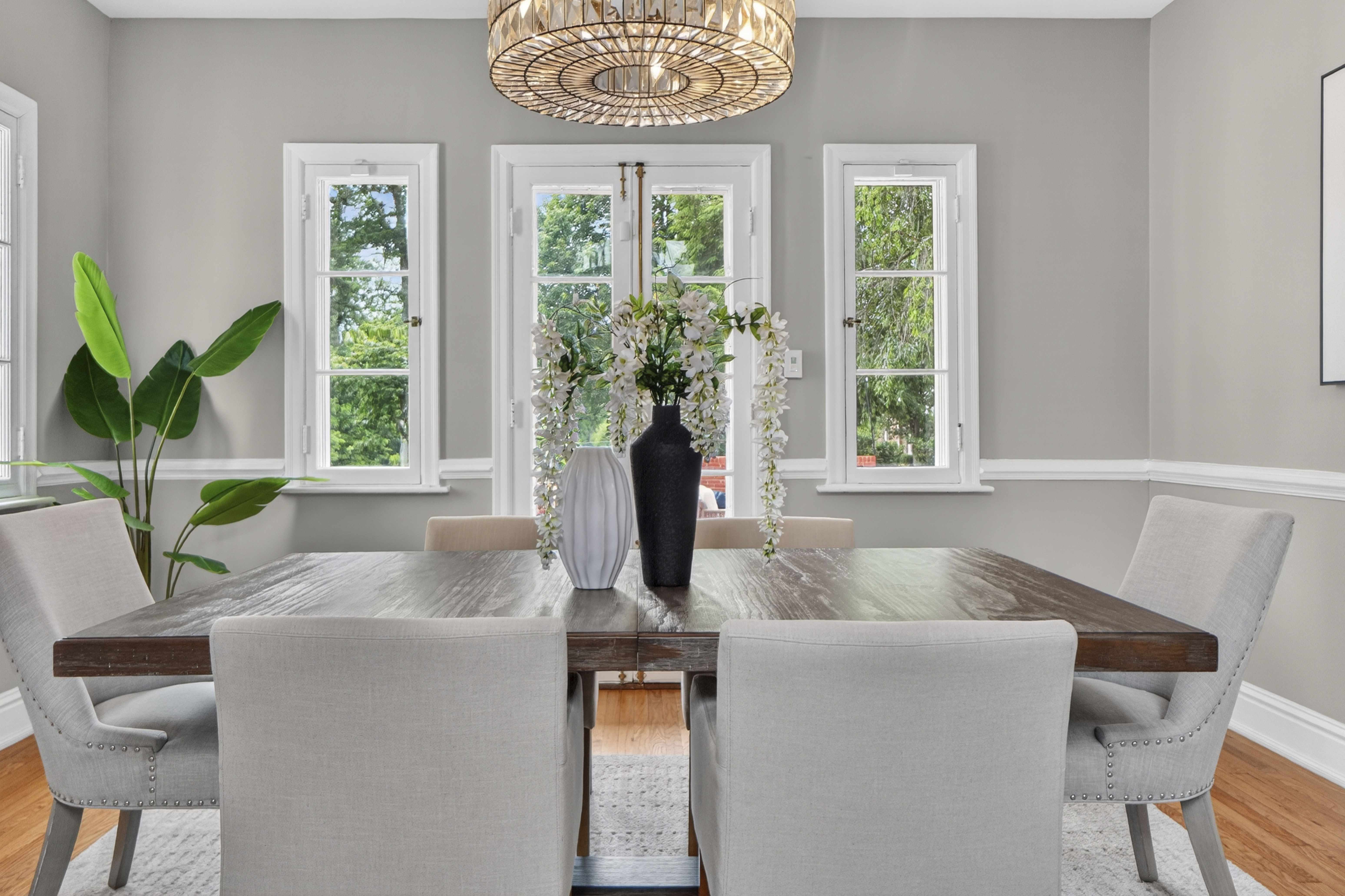  Timeless Mediterranean Revival Blends European Elegance & Hollywood Glamour - 物件實景