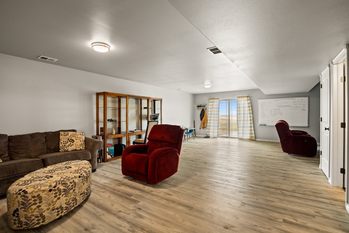 Carpenter, Wyoming, 82054, United States, 4 Bedrooms Bedrooms, ,1 BathroomBathrooms,Residential,For Sale,1984382