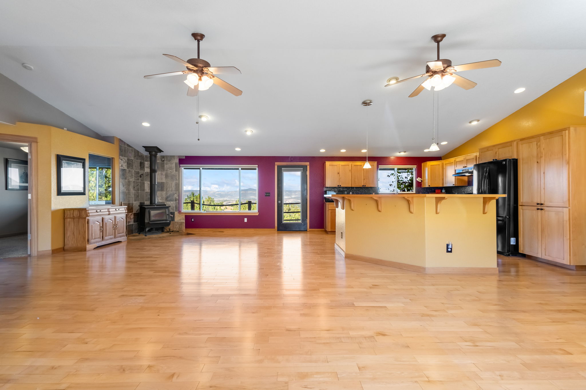 6997 SE Scenic Dr., Prineville, Oregon, 97754, United States, 4 Bedrooms Bedrooms, ,2 BathroomsBathrooms,Residential,For Sale,6997 SE Scenic Dr.,1573189