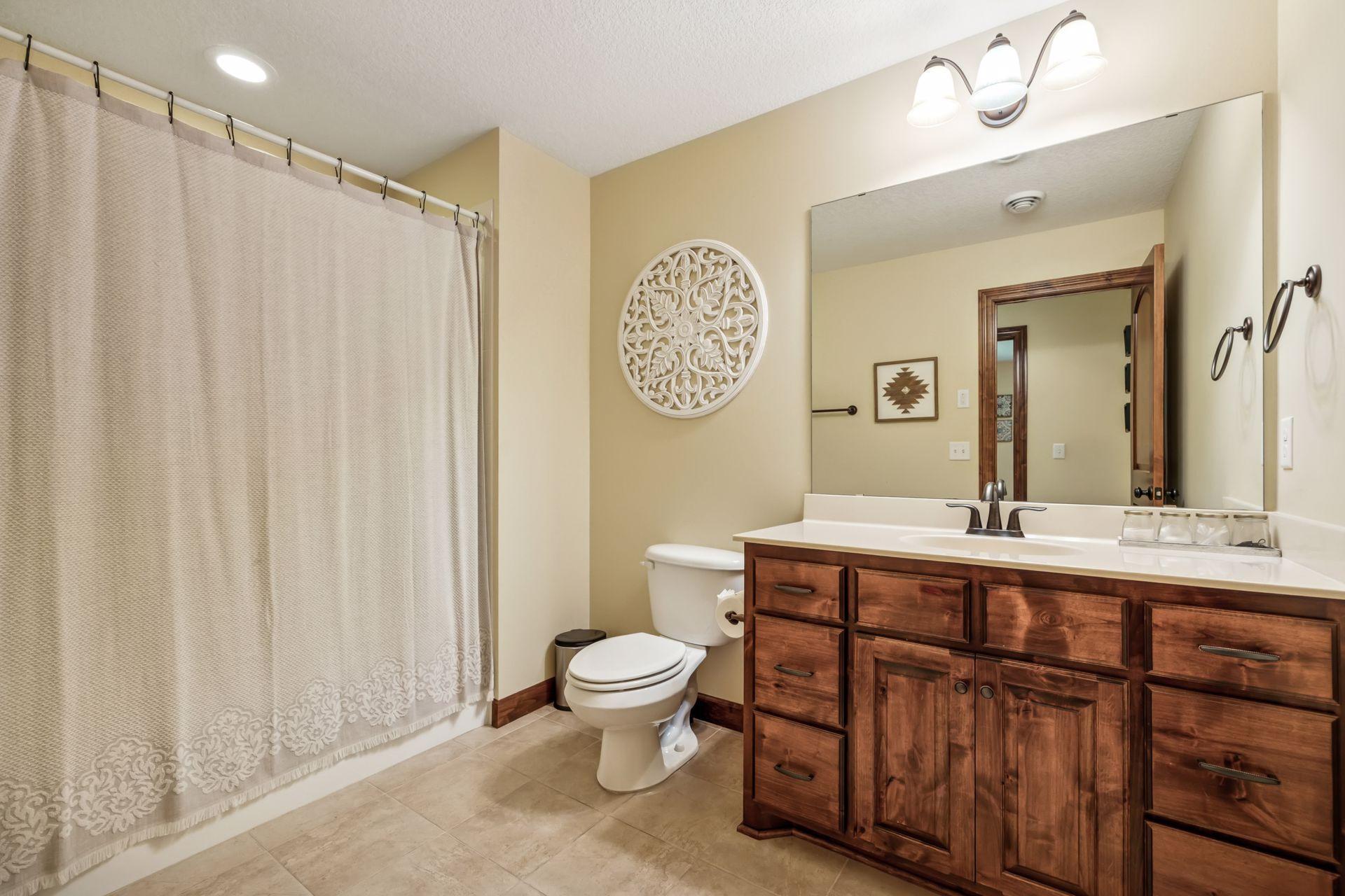 Plymouth, Minnesota, 55446, United States, 5 Bedrooms Bedrooms, ,5 BathroomsBathrooms,Residential,For Sale,1926210