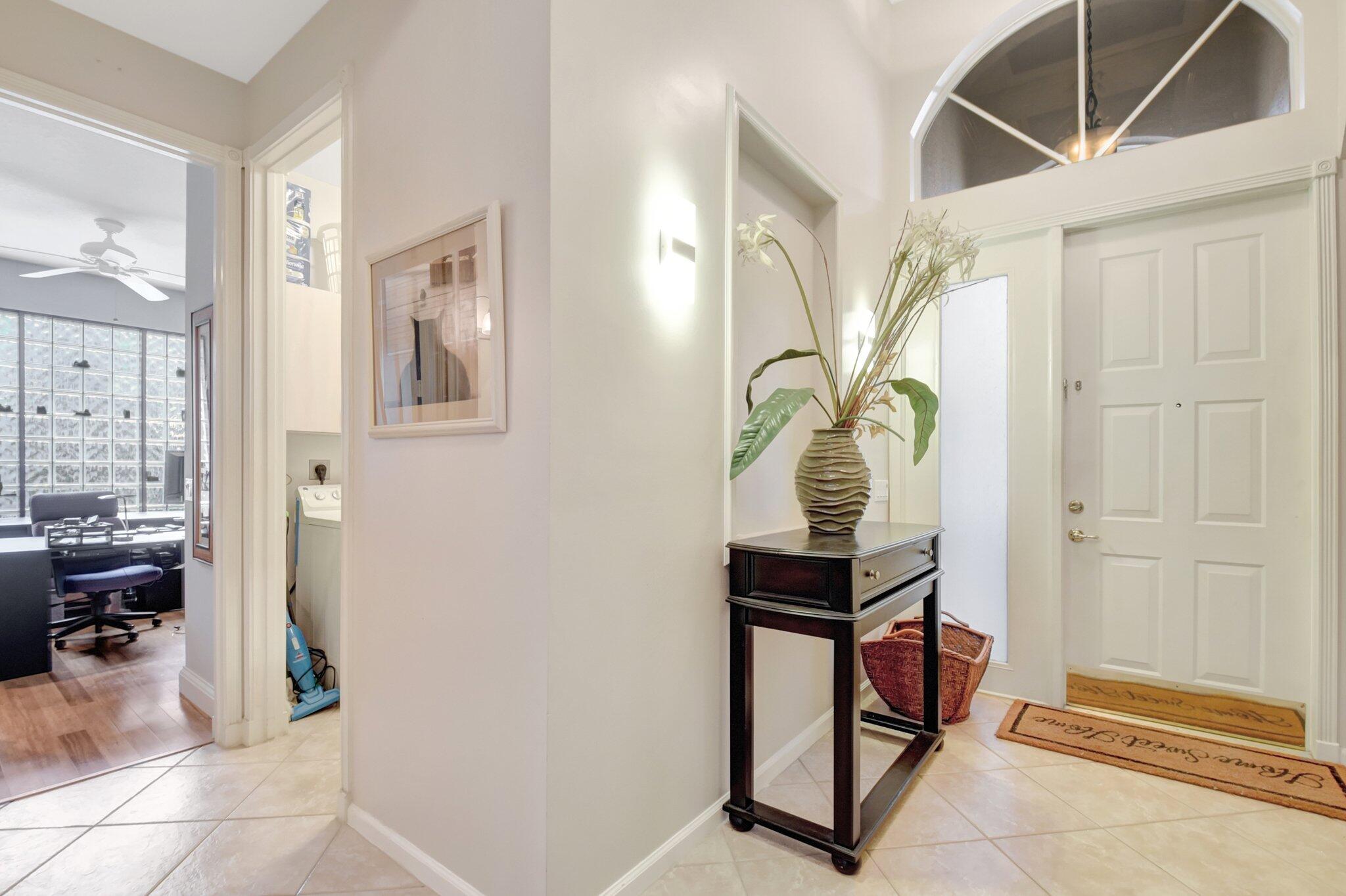 Lake Worth, Florida, 33467, United States, 4 Bedrooms Bedrooms, ,3 BathroomsBathrooms,Residential,For Sale,1829165