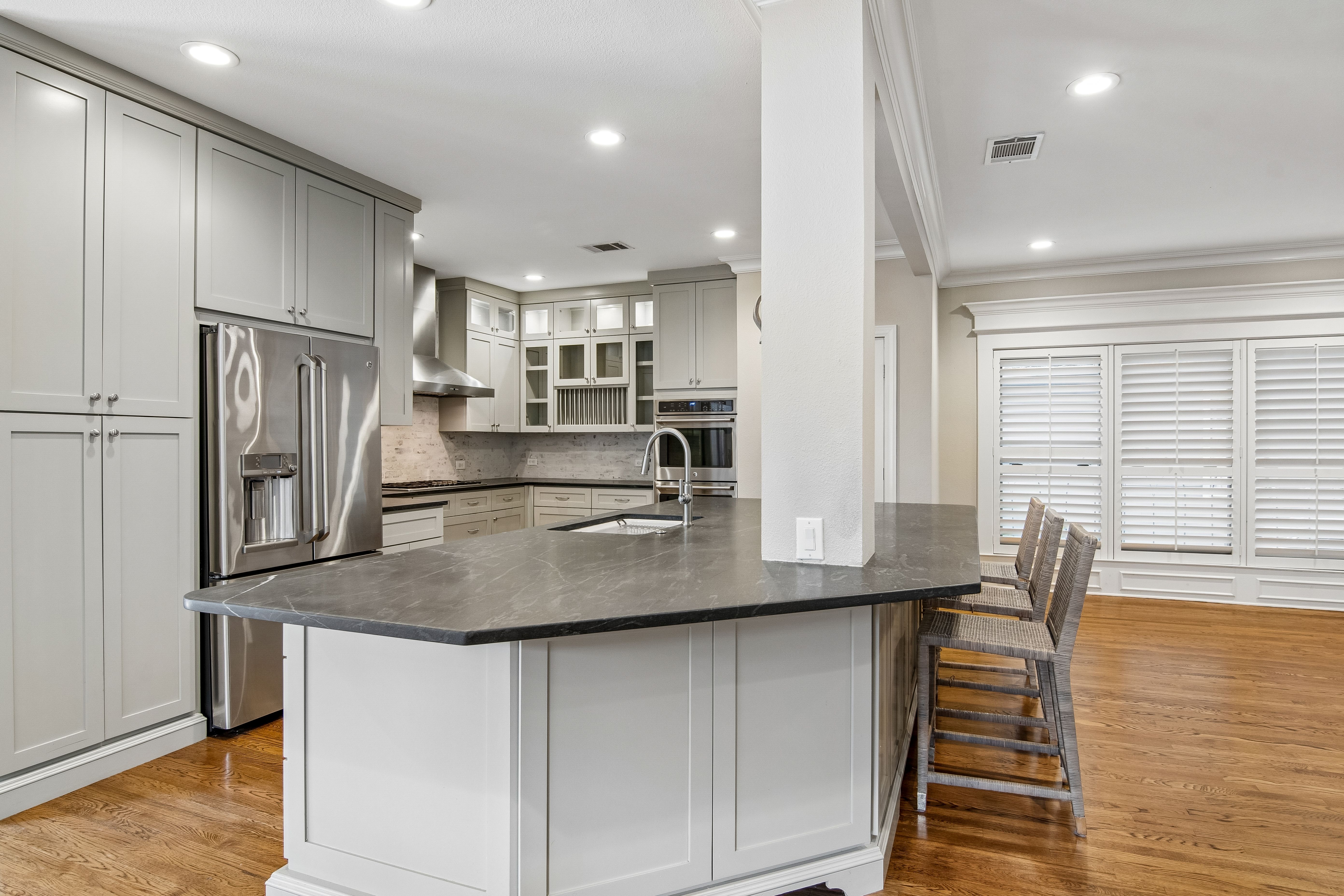  Private Estate on Oversized Alamo Heights Lot - 物件實景