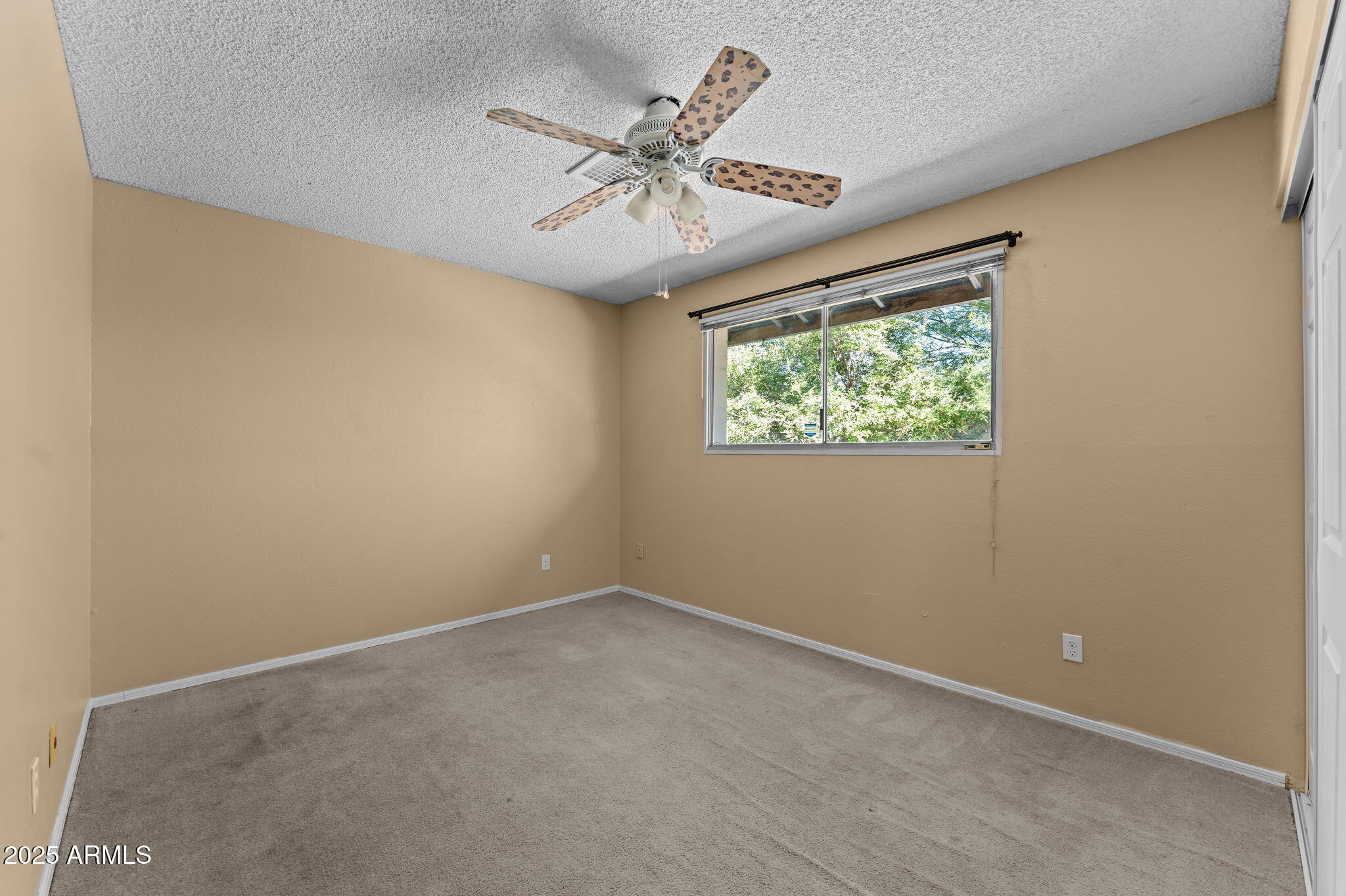 Glendale, Arizona, 85306, United States, 4 Bedrooms Bedrooms, ,2 BathroomsBathrooms,Residential,For Sale,1942956