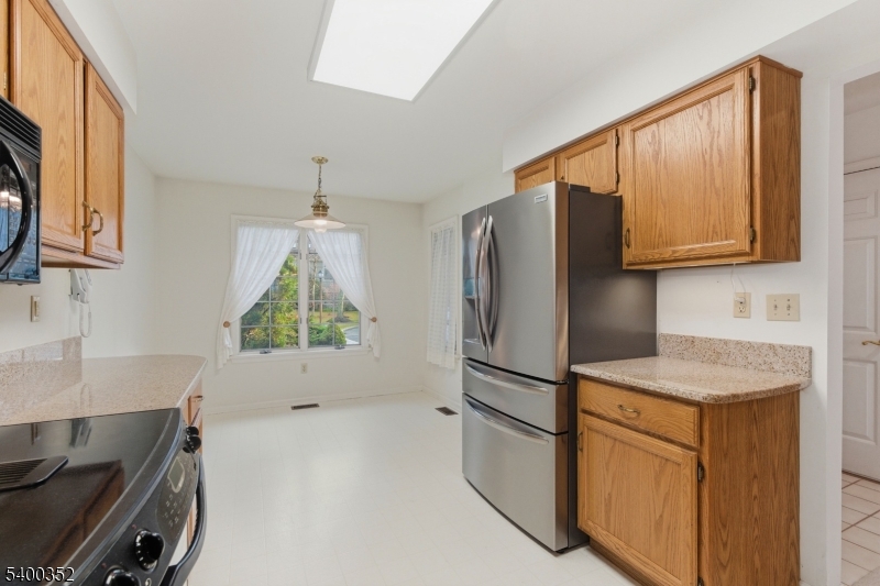 Lambertville City, New Jersey, 08530, United States, 3 Bedrooms Bedrooms, ,3 BathroomsBathrooms,Residential,For Sale,2002902