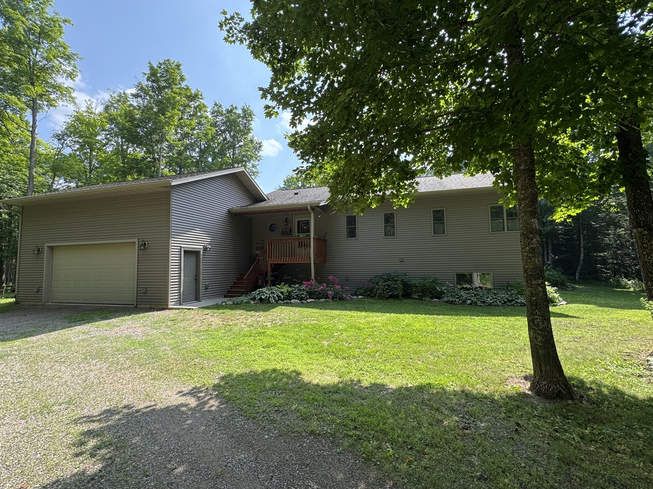 Mercer, Wisconsin, 54547, United States, 32 Bedrooms Bedrooms, ,1 BathroomBathrooms,Residential,For Sale,1872742