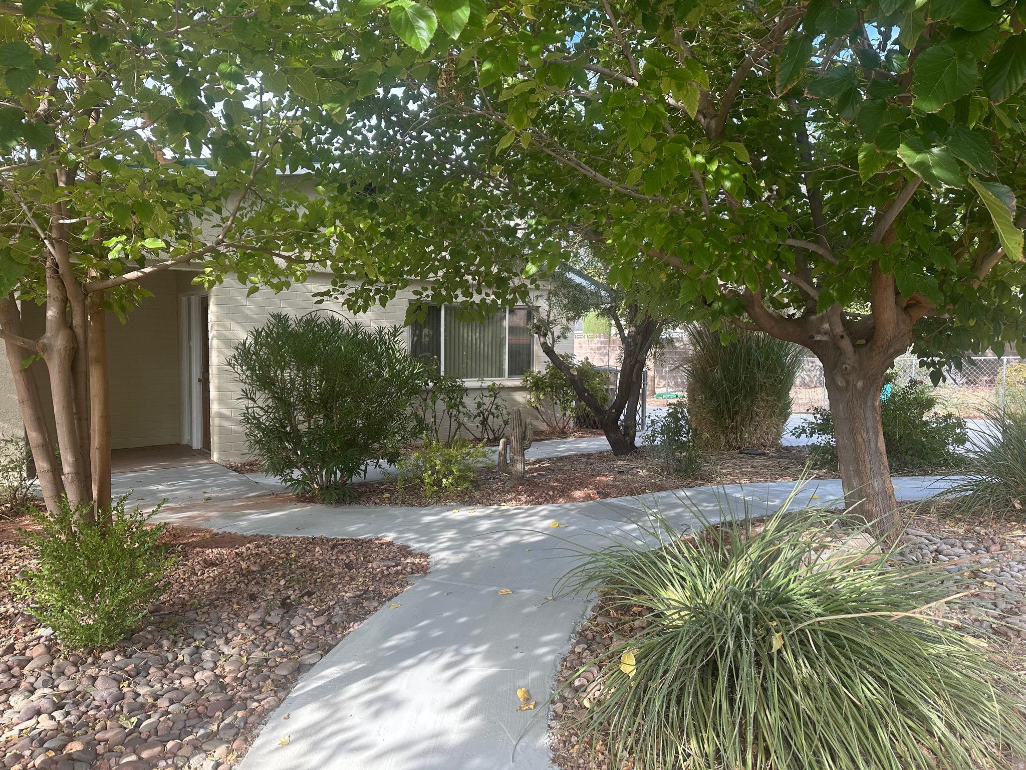 St George, Utah, 84770, United States, 5 Bedrooms Bedrooms, ,4 BathroomsBathrooms,Residential,For Sale,1998547