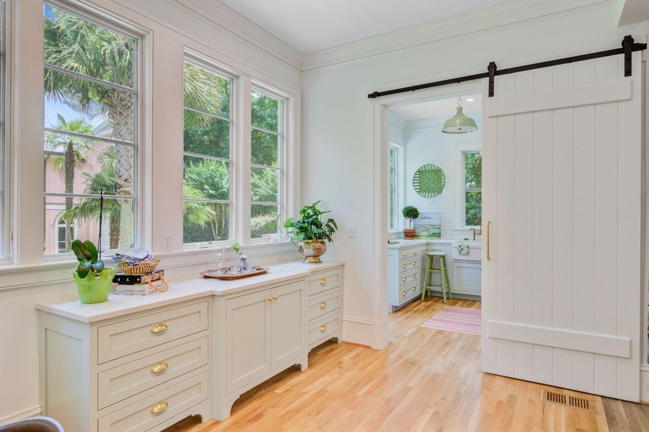 Mount Pleasant, South Carolina, 29464, United States, 5 Bedrooms Bedrooms, ,6 BathroomsBathrooms,Residential,For Sale,1840727