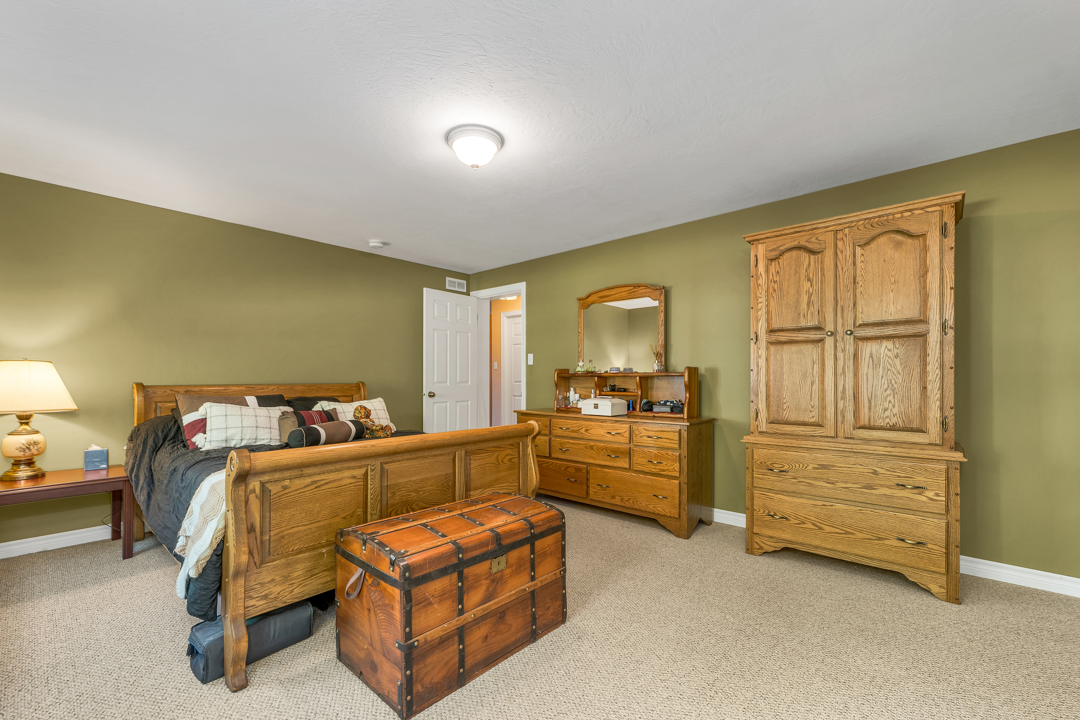 Sanbornton, New Hampshire, 03269, United States, 4 Bedrooms Bedrooms, ,2 BathroomsBathrooms,Residential,For Sale,1977534