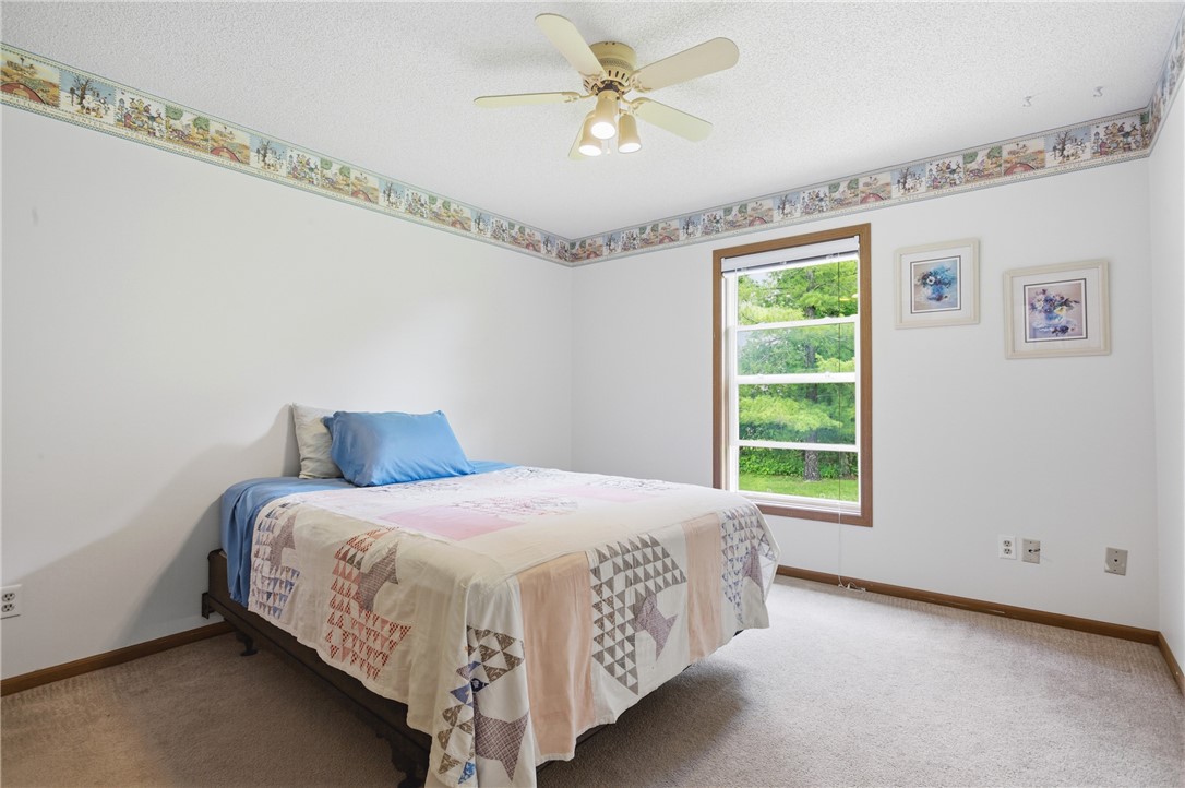 Westchester Pl, Charleston, IL 61920