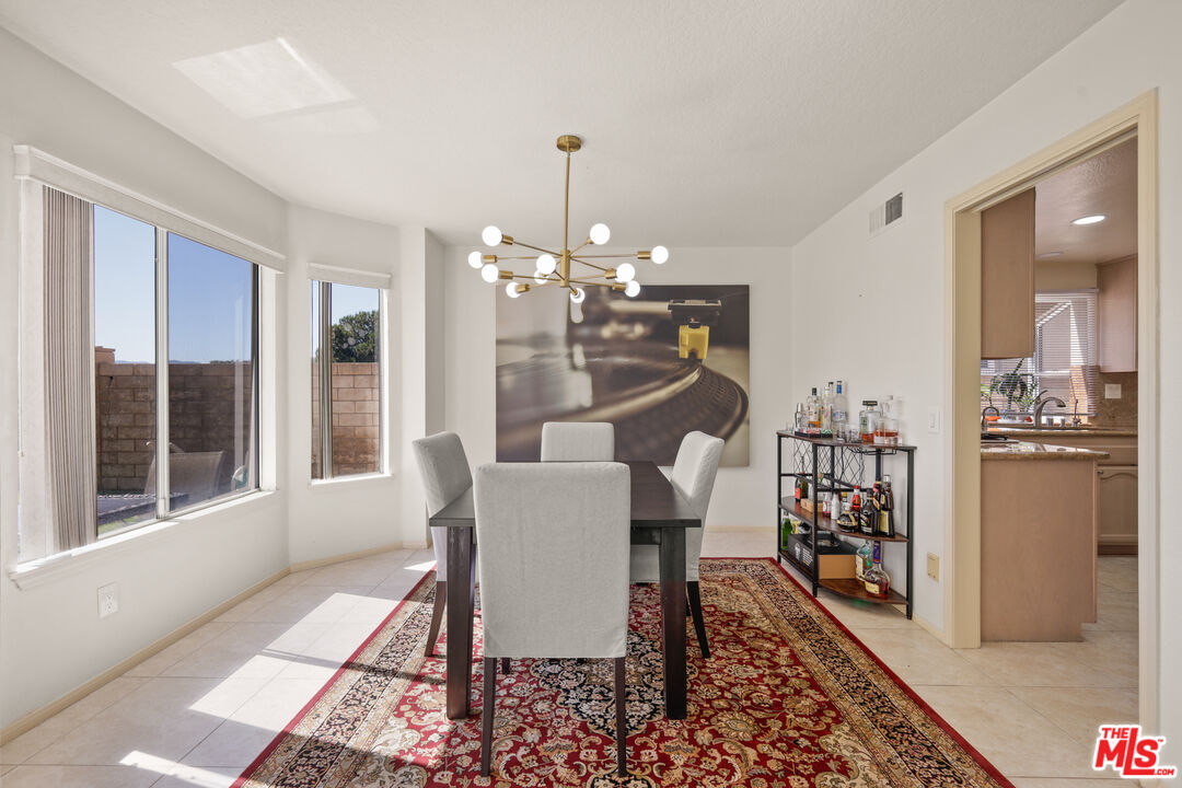 Porter Ranch, California, 91326, United States, 4 Bedrooms Bedrooms, ,3 BathroomsBathrooms,Residential,For Sale,1906036