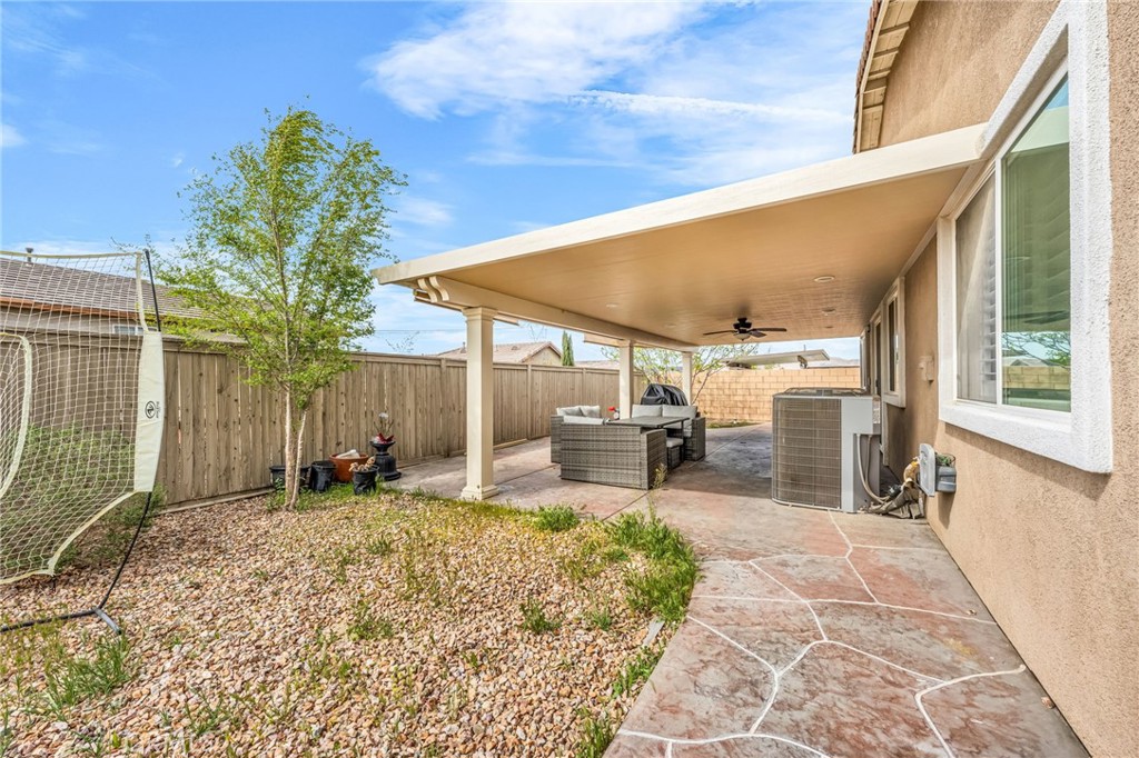 Victorville, California, 92394, United States, 5 Bedrooms Bedrooms, ,4 BathroomsBathrooms,Residential,For Sale,2048020