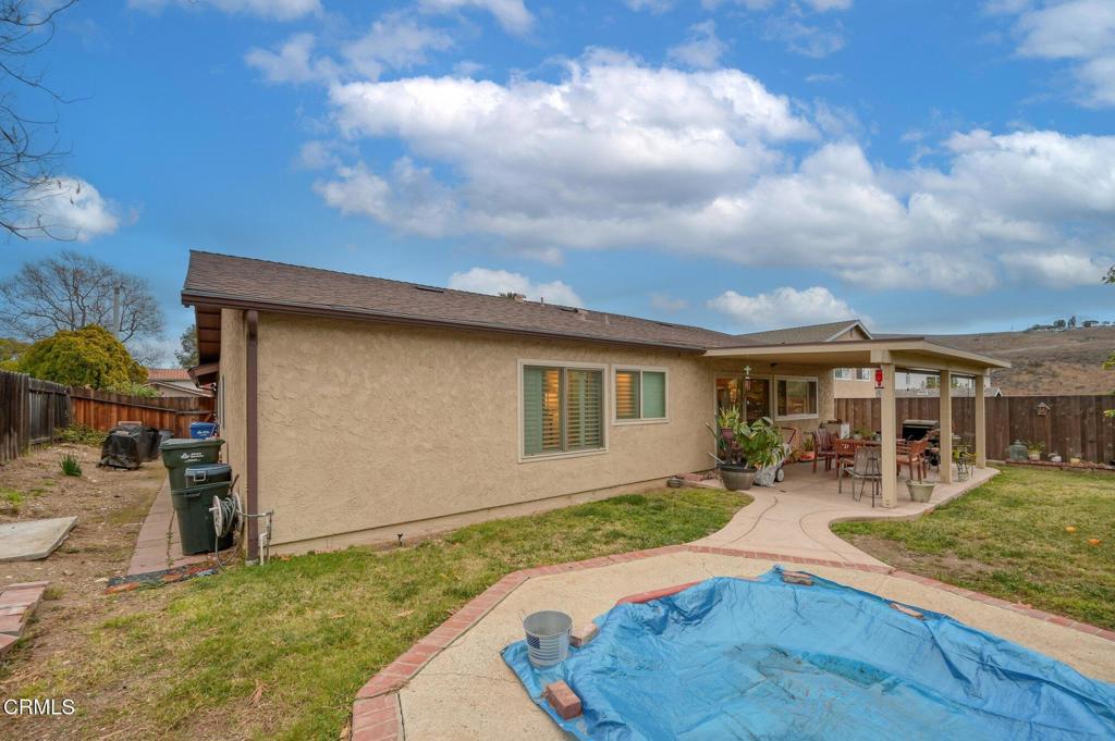 Thousand Oaks, California, 91362, United States, 4 Bedrooms Bedrooms, ,1 BathroomBathrooms,Residential,For Sale,1975881