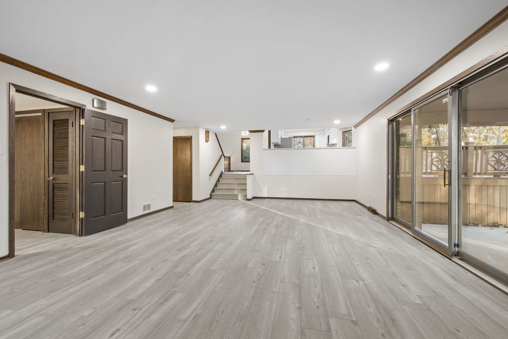 Homer Glen, Illinois, 60491, United States, 4 Bedrooms Bedrooms, ,3 BathroomsBathrooms,Residential,For Sale,1987574