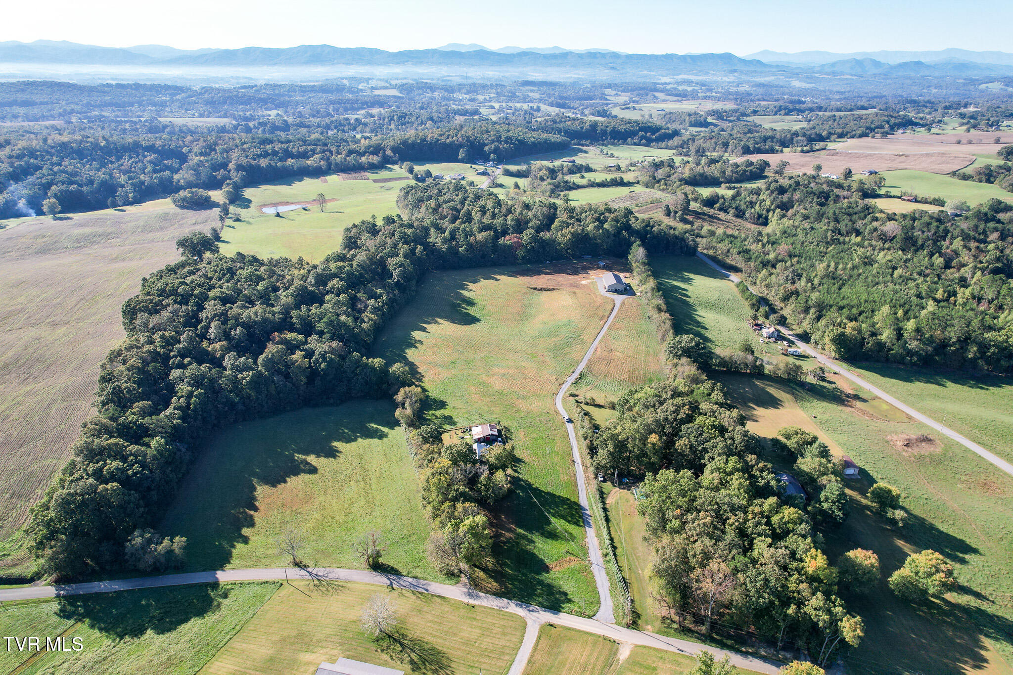 Mosheim, Tennessee, 37818, United States, 2 Bedrooms Bedrooms, ,2 BathroomsBathrooms,Residential,For Sale,1923482