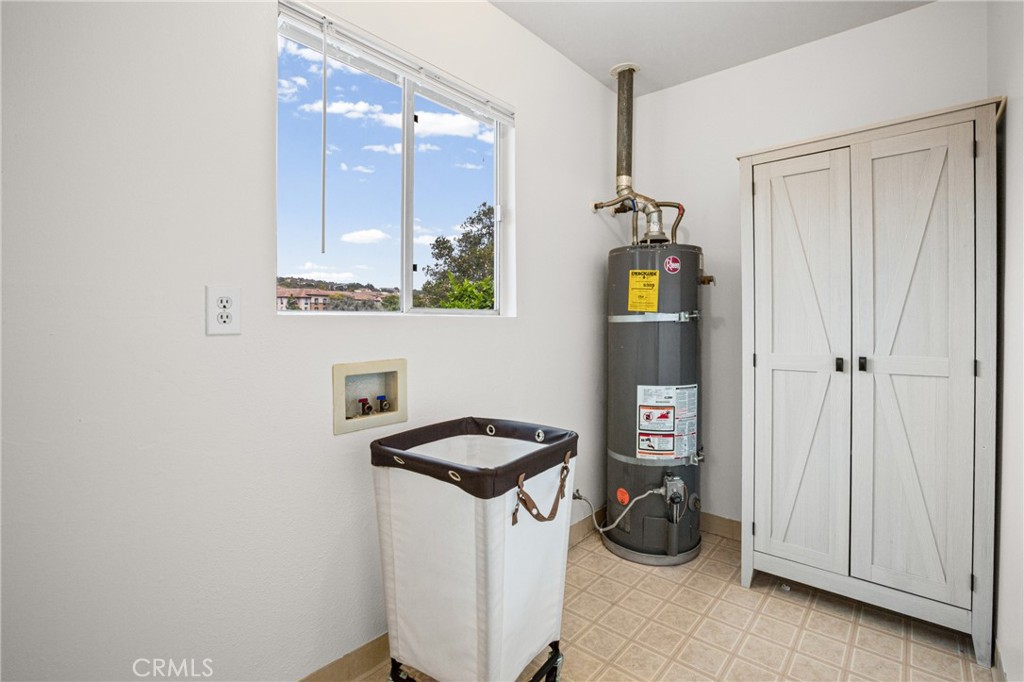 Arroyo Grande, California, 93420, United States, 3 Bedrooms Bedrooms, ,2 BathroomsBathrooms,Residential,For Sale,2049295