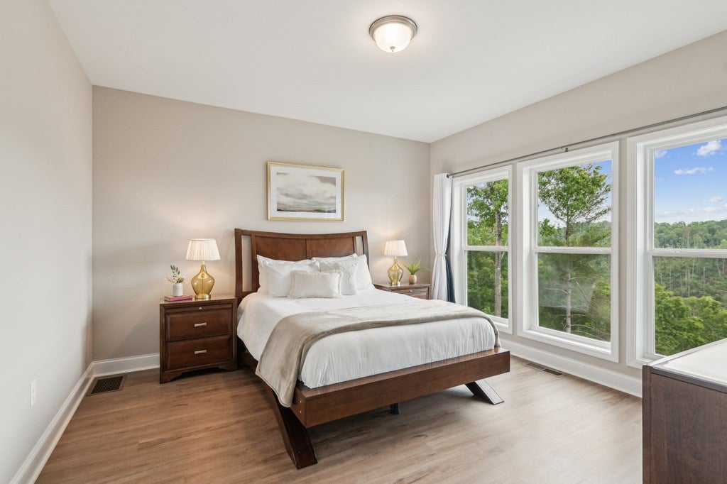 Ellijay, Georgia, 30540, United States, 3 Bedrooms Bedrooms, ,3 BathroomsBathrooms,Residential,For Sale,2003532