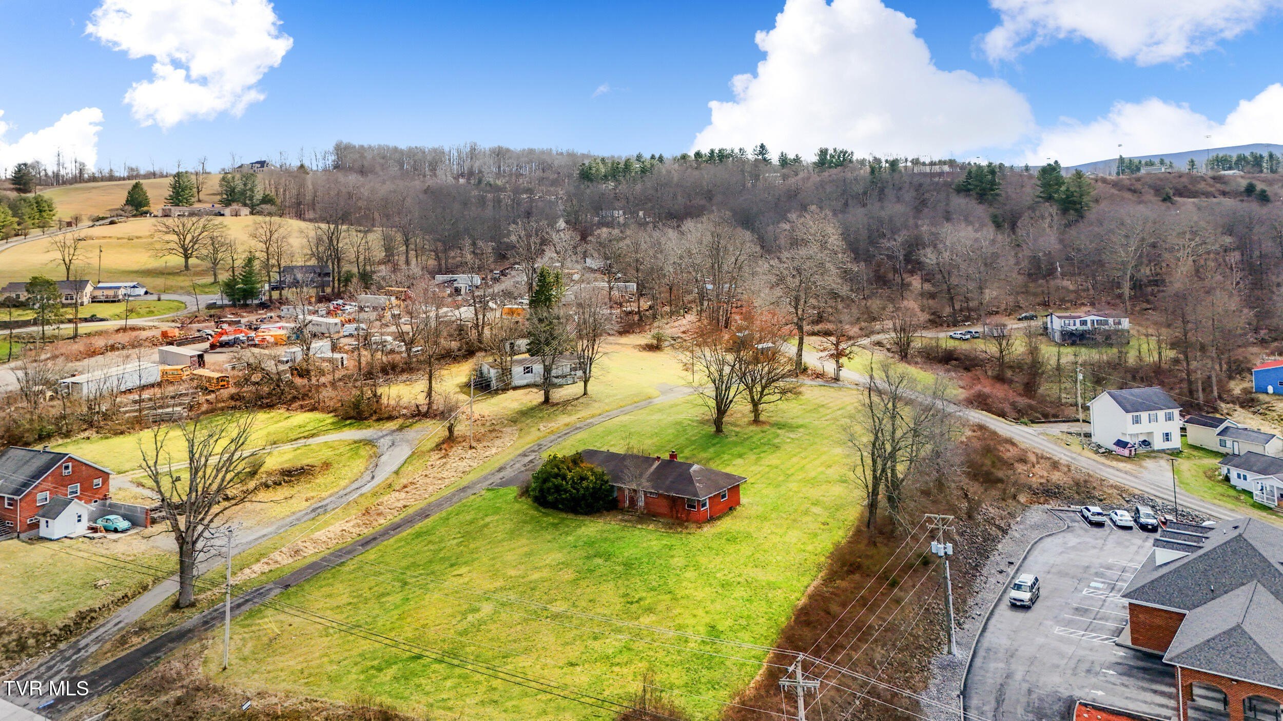 Norton, Virginia, 24273, United States, ,Residential,For Sale,1982727