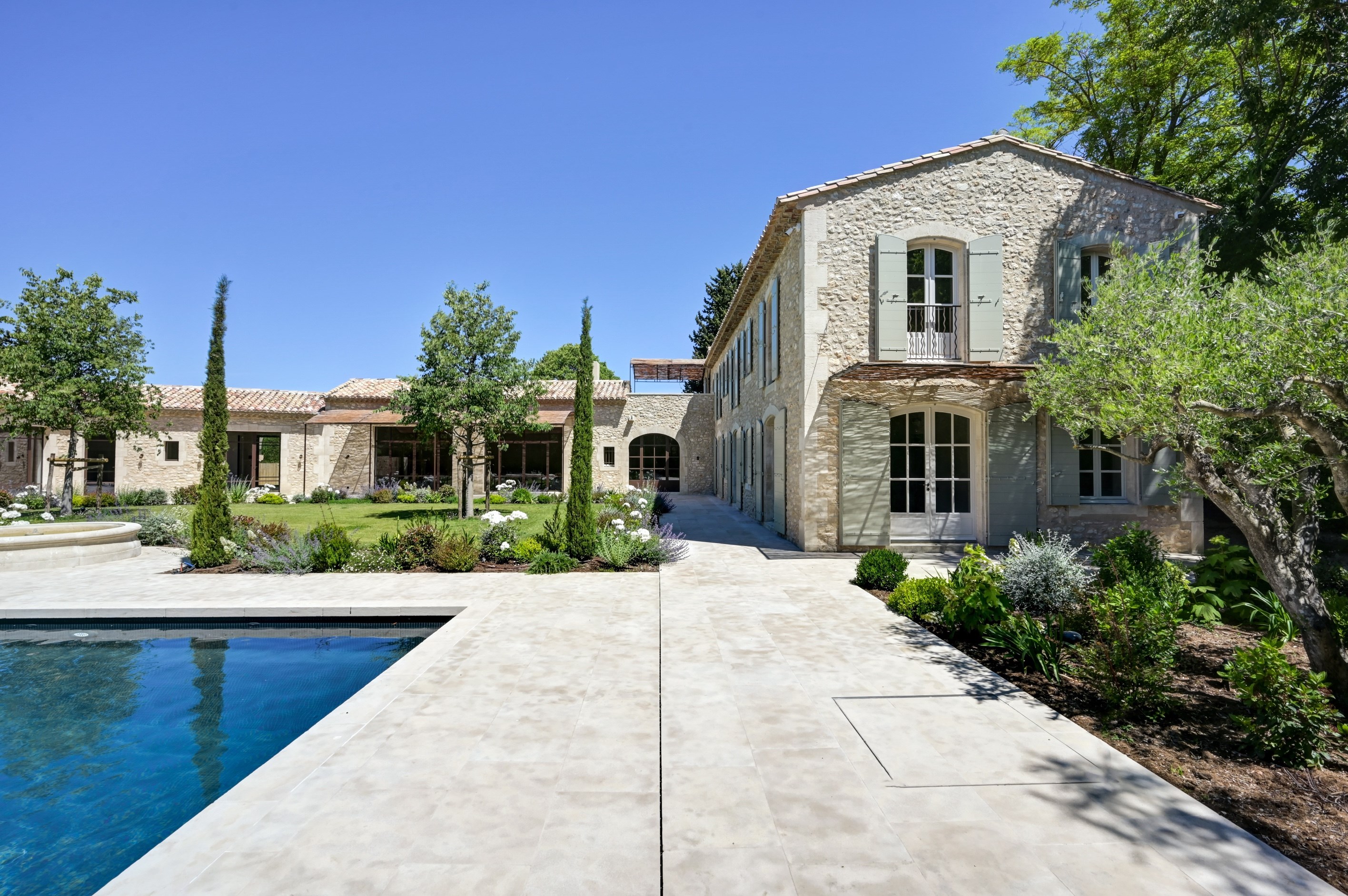  Exceptional property for sale in the heart of Saint Rémy de Provence - 物件實景