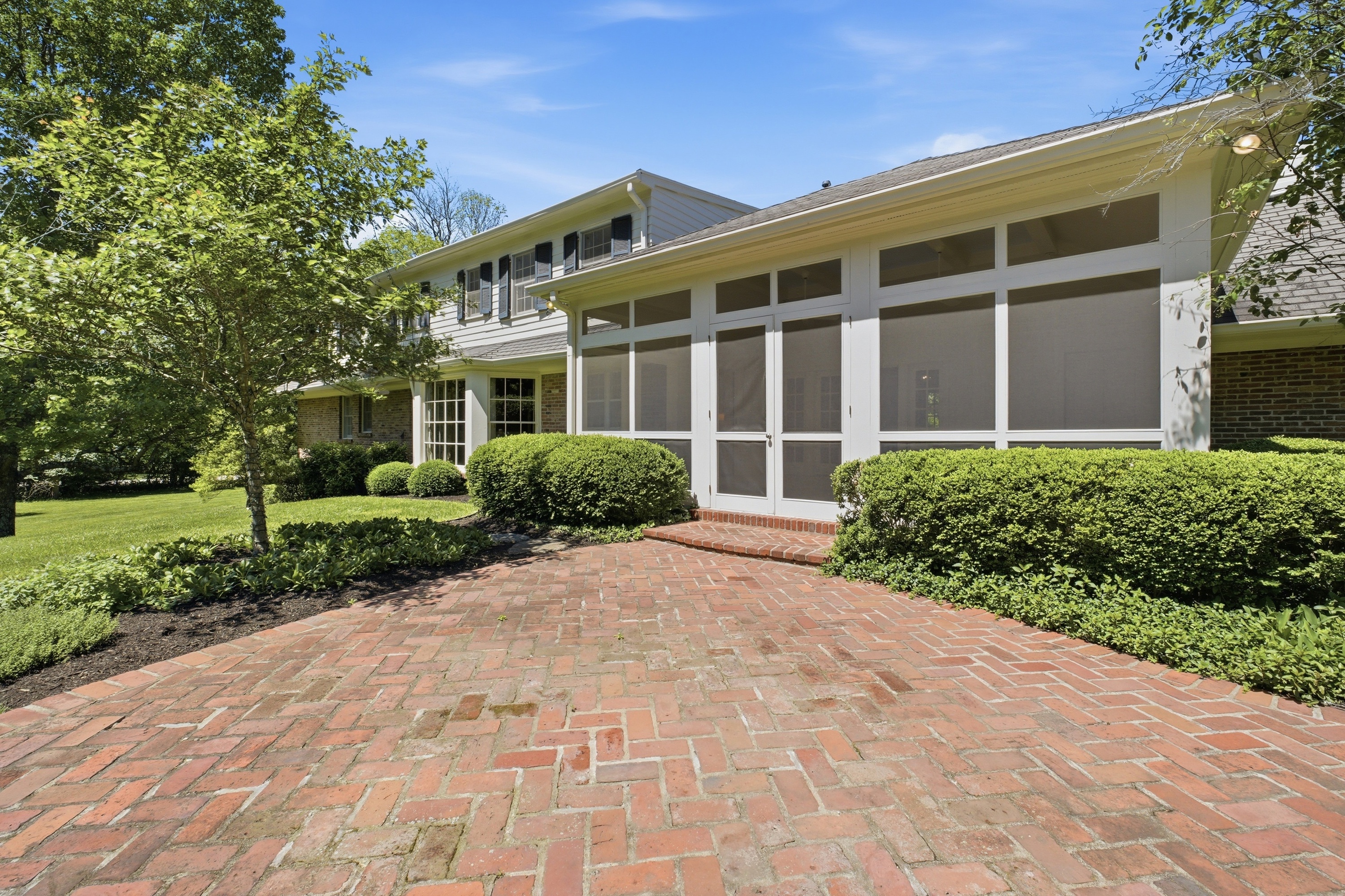  12000 Hazelwood Road, Anchorage, KY 40223 - 物件實景